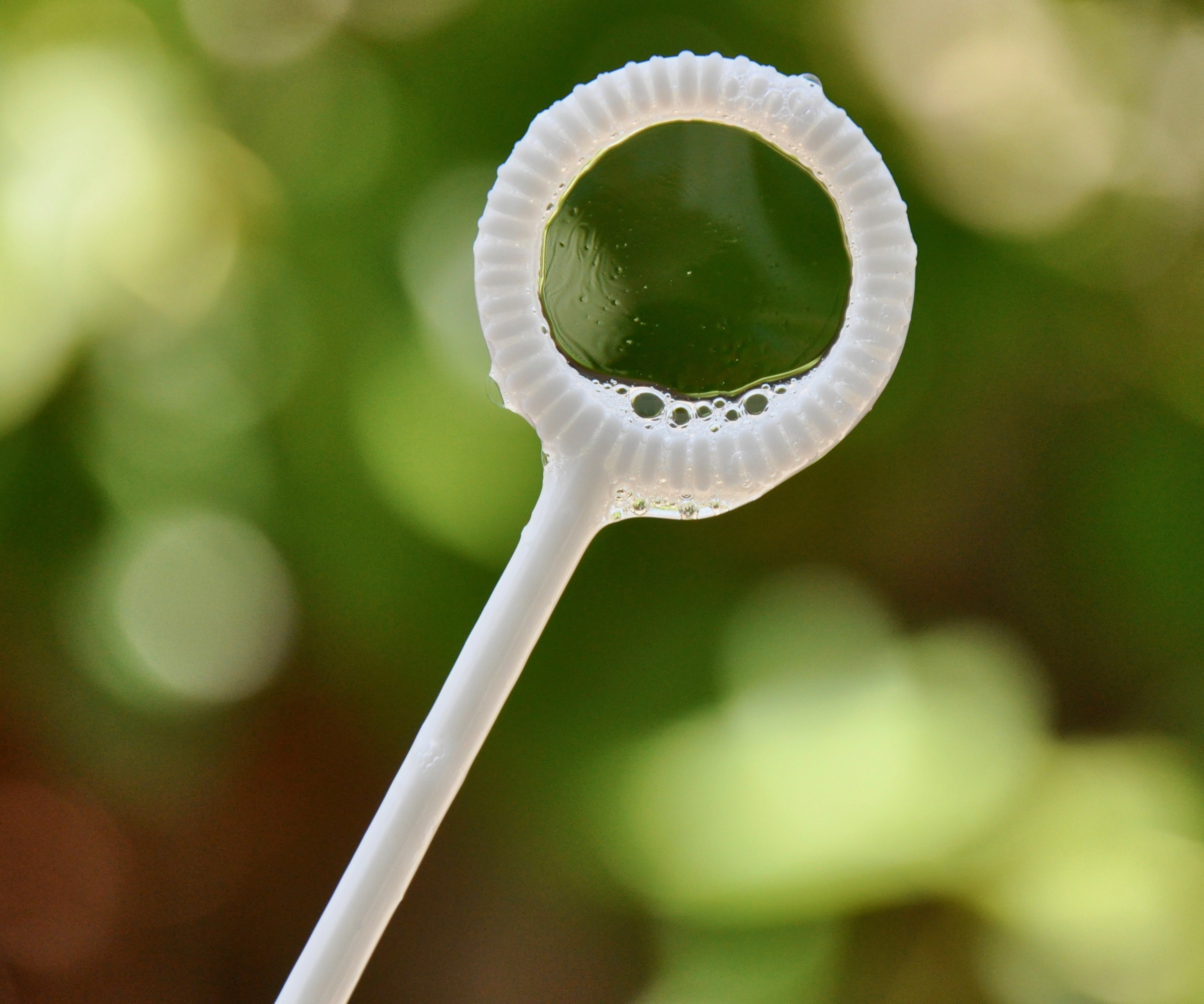 Make Bubbles At Home Bubbleologist - Classic Gradient Background - 4K