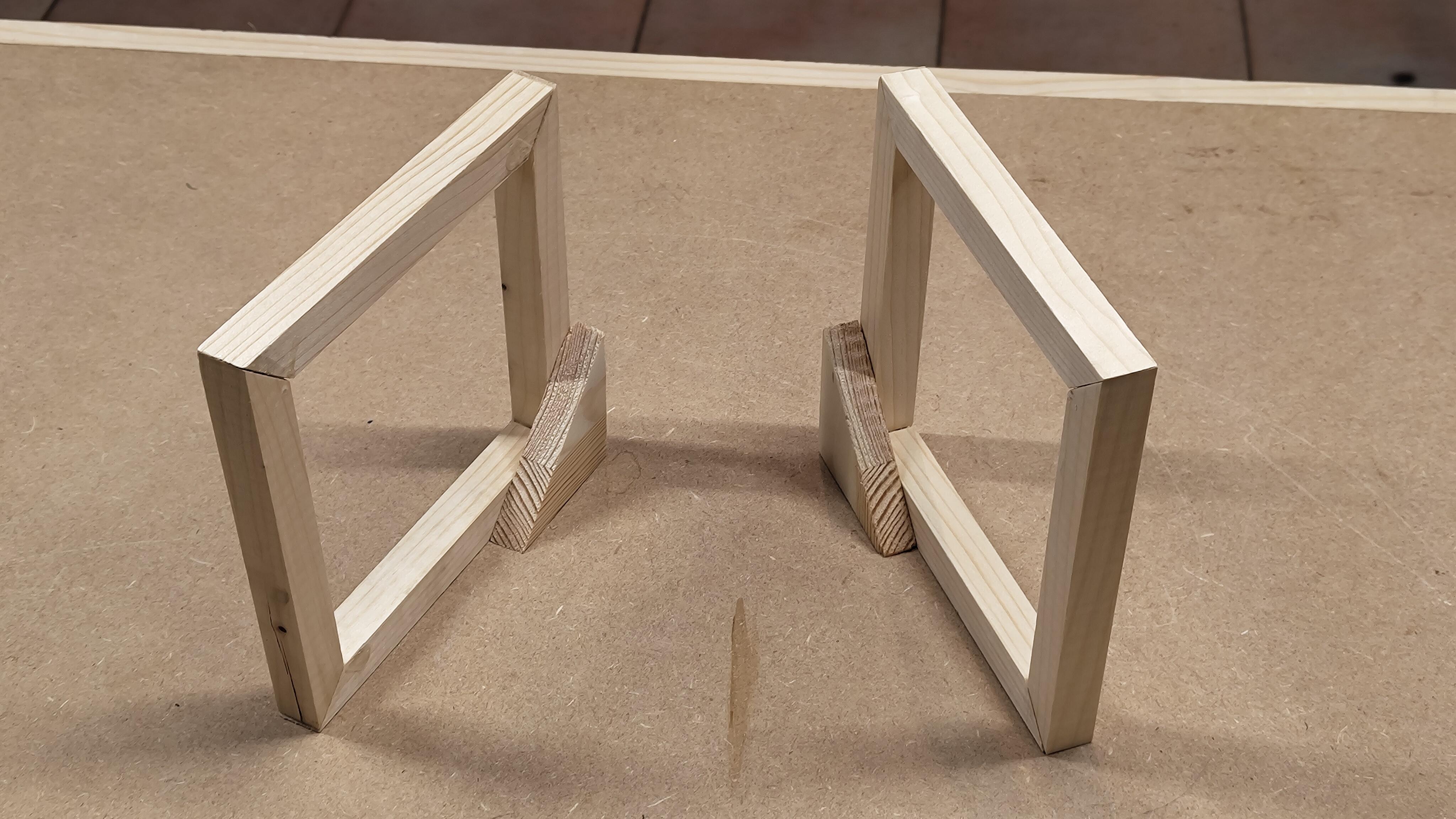 Wooden Bird House Patterns Gym Workbench - 8K Abstract Designs for Desktop