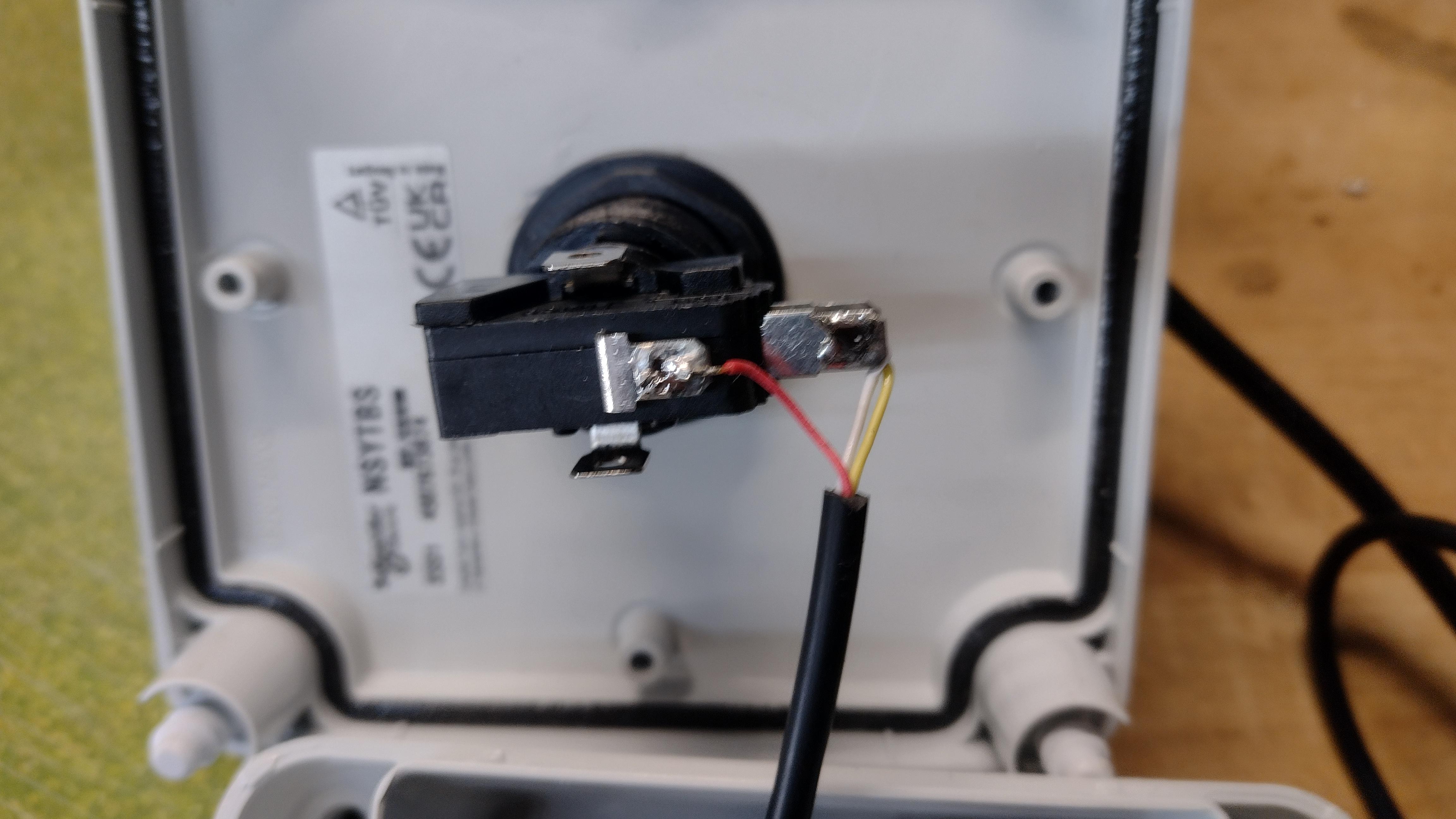 Low Cost Assistive Technology Button 3 Steps Instructables - Perfect City Picture - 8K