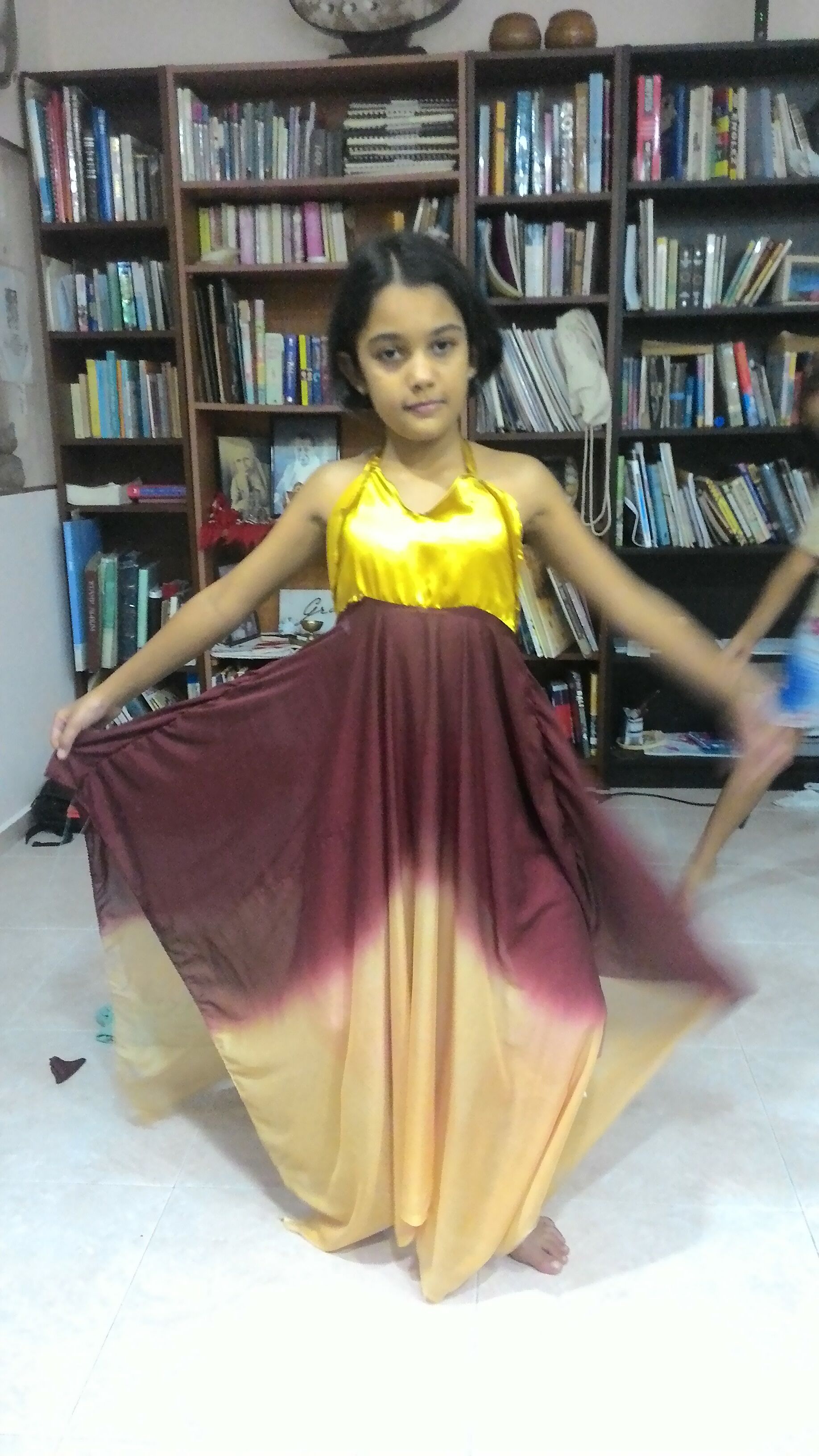Fast Semi Classical Dance Costume 4 Steps Instructables - Professional Mobile Gradient Images | Free Download