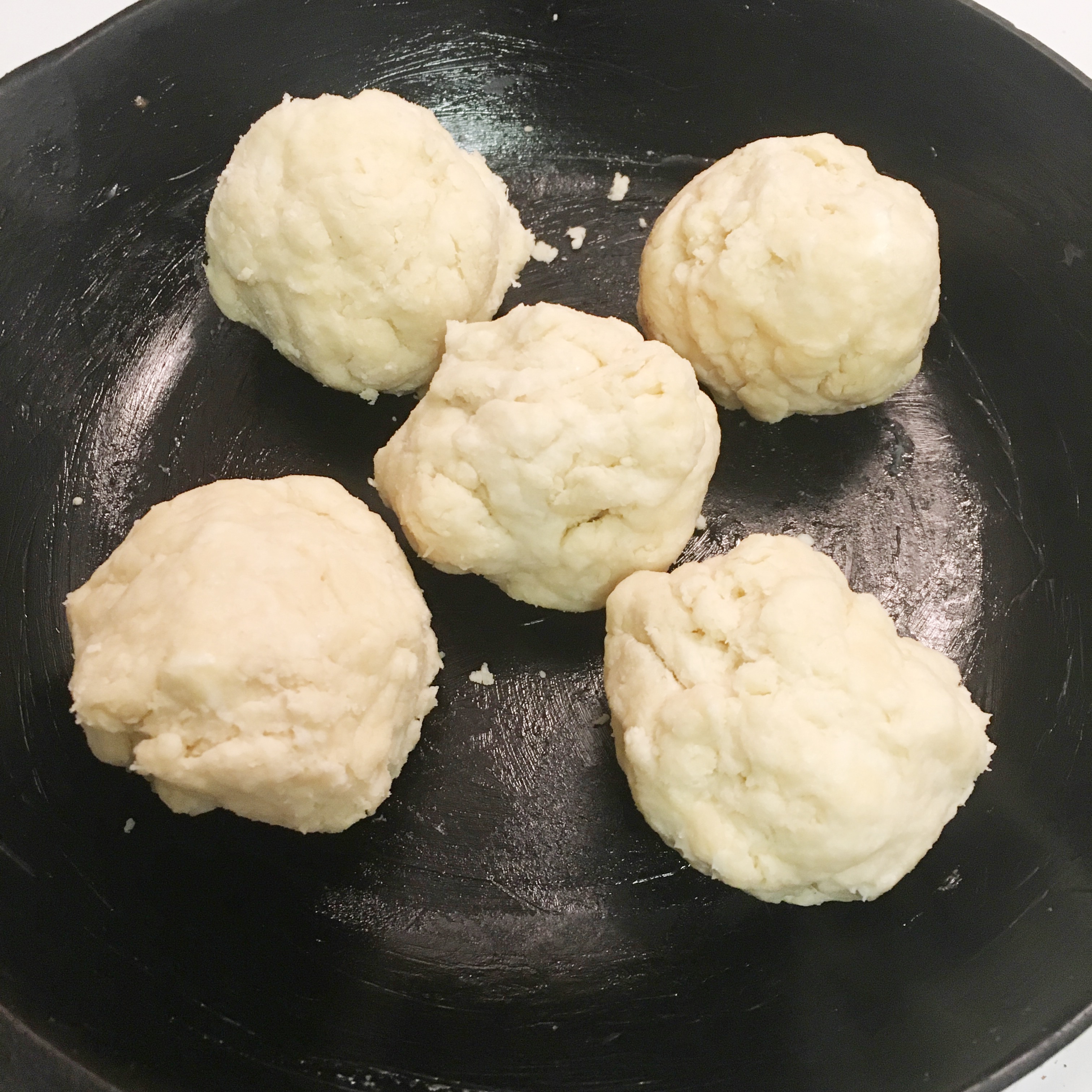 Skillet Biscuits 4 Steps Instructables - Landscape Illustrations - Premium Desktop Collection