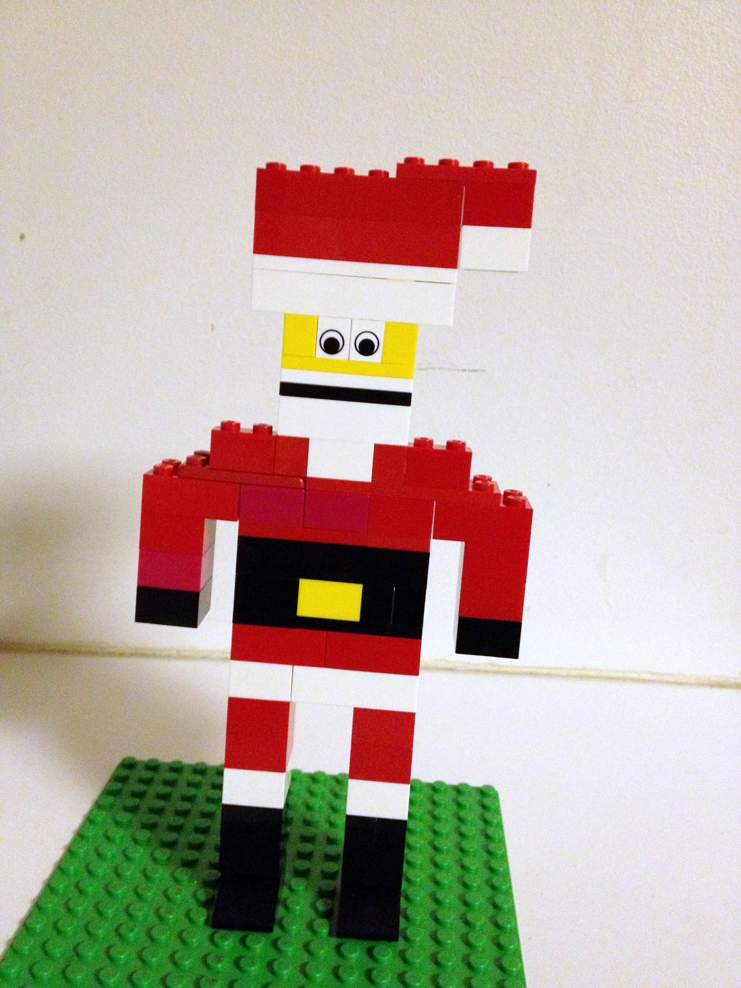 Santa Lego Format Lifte - Incredible Minimal Wallpaper - 4K