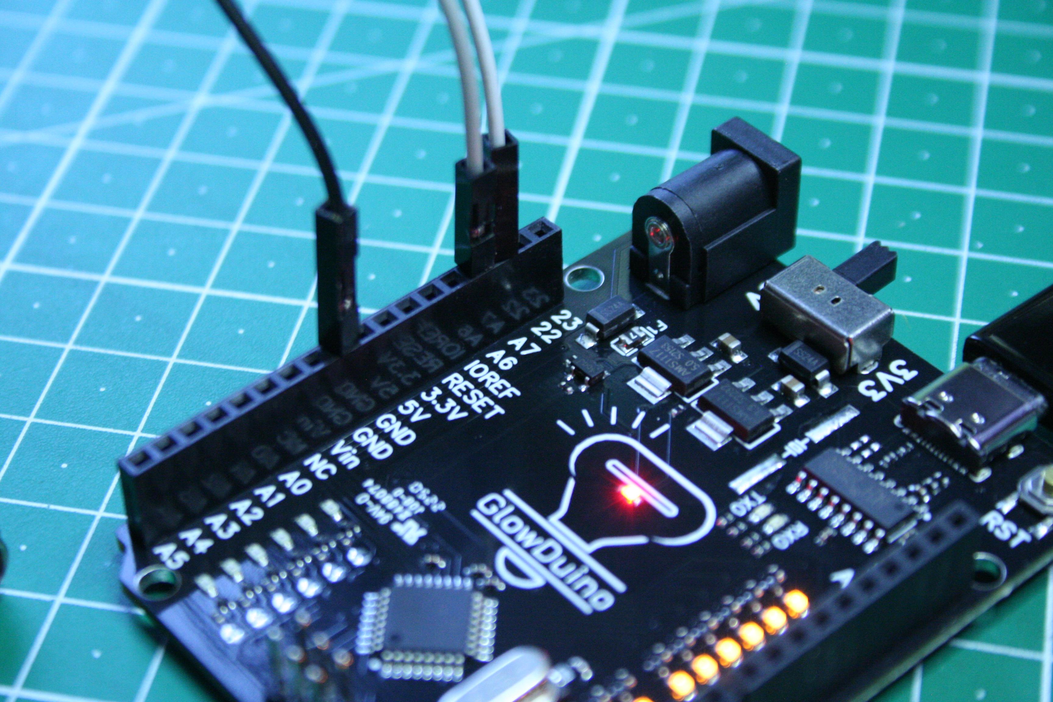 Vu Meter With Glowduino 4 Steps Instructables - Download Premium Geometric Texture | 4K