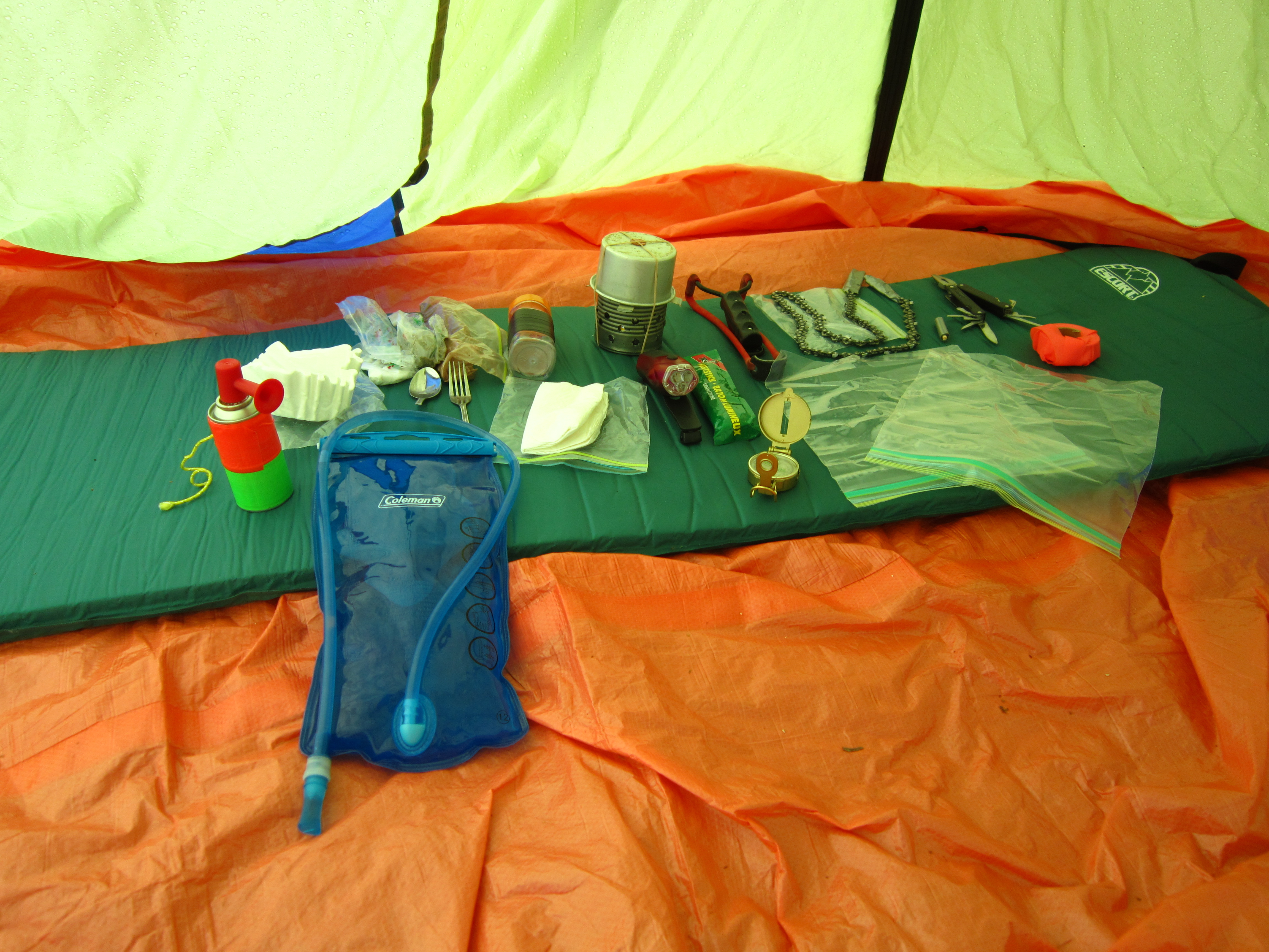 Improved Backpack Survival Kit Instructables - Download Beautiful Dark Photo | 8K