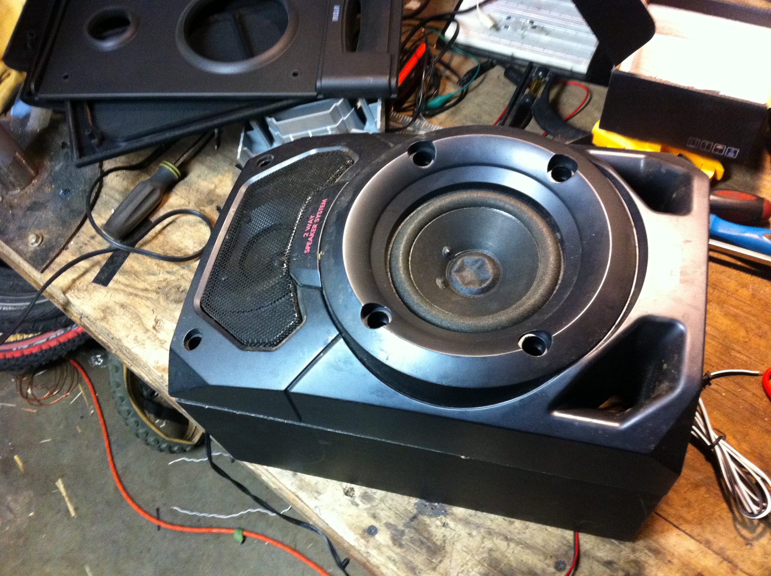 Bike Speaker 6 Steps Instructables - Premium Abstract Art Gallery - Retina