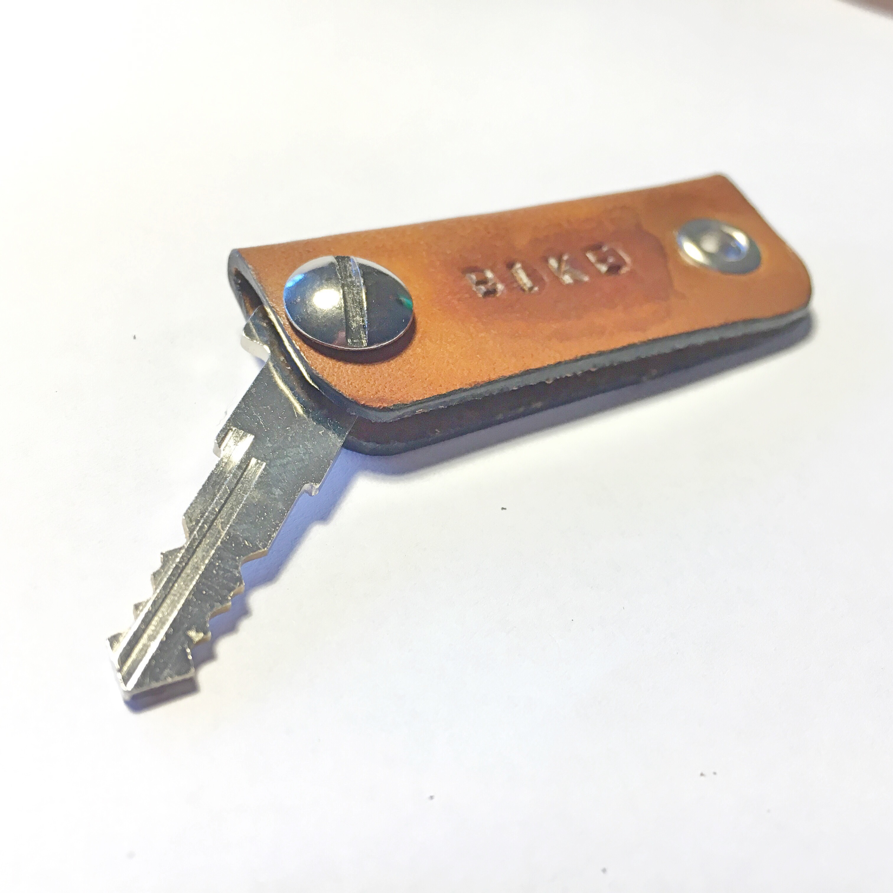 Bike Key By Ciris Simscale - Ultra HD Vintage Backgrounds for Desktop