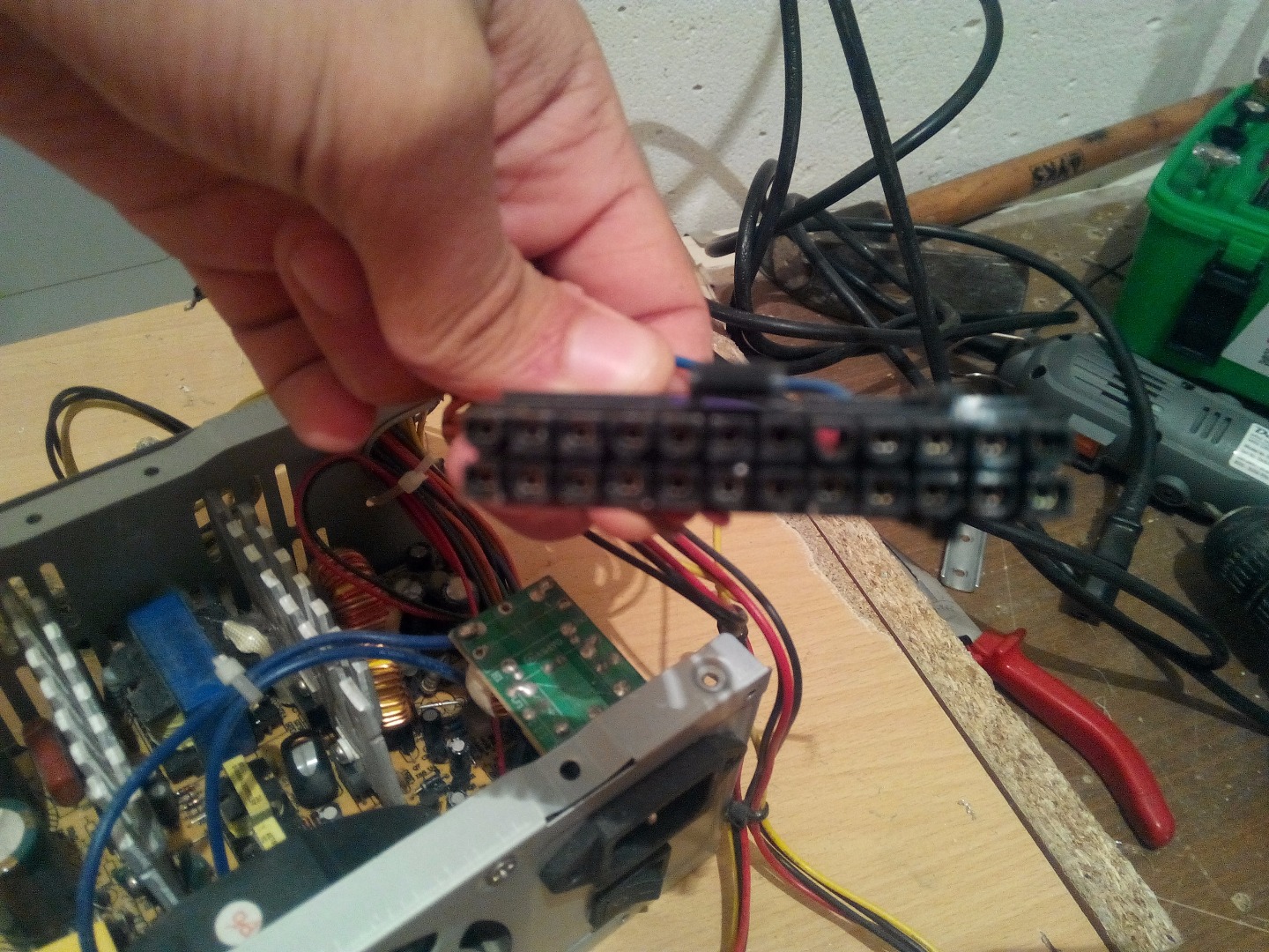 Make Dc Power Connections - Best Light Backgrounds in Retina