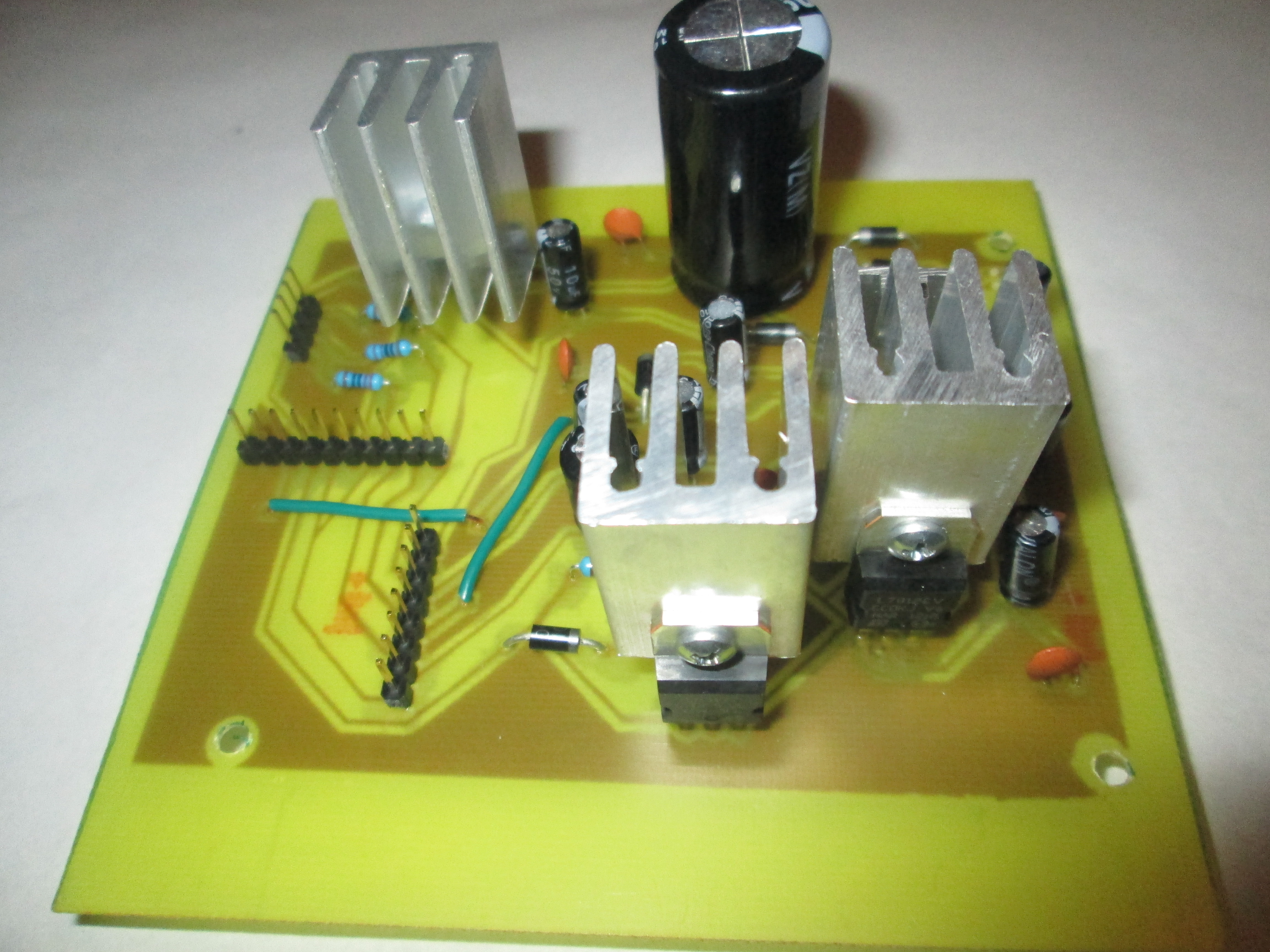 Building A Powered Breadboard Development Boards Kits Programmers - Download High Quality Geometric Pattern | Ultra HD