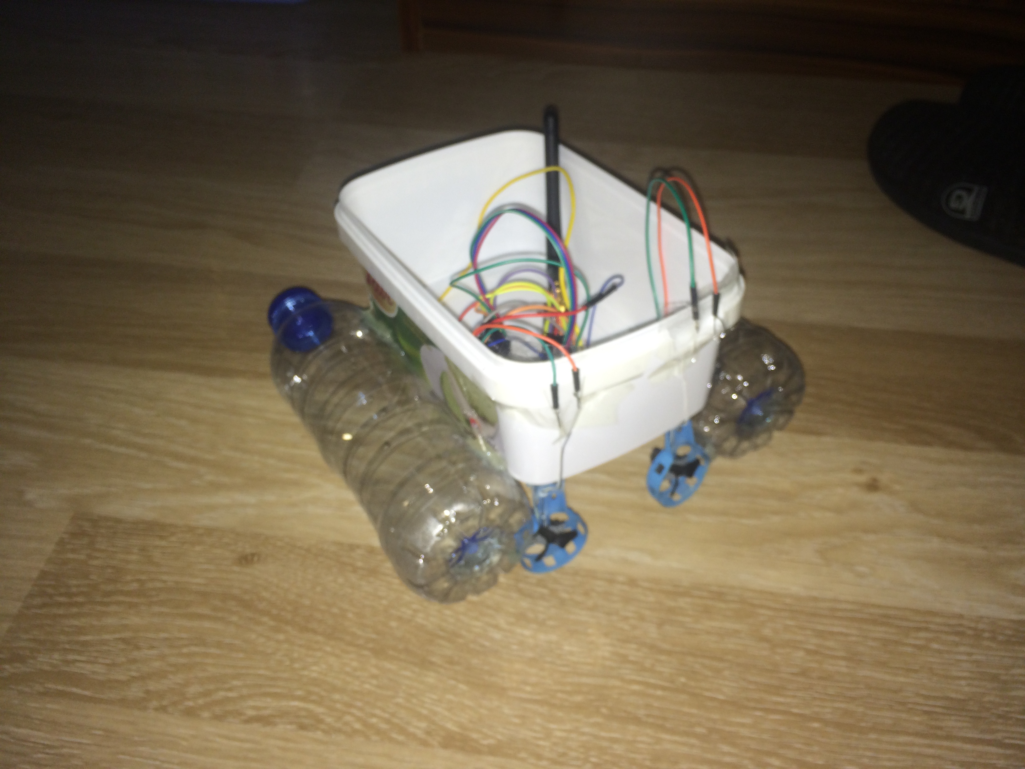 Rc Boat 15 Steps Instructables - Creative Retina Nature Backgrounds | Free Download