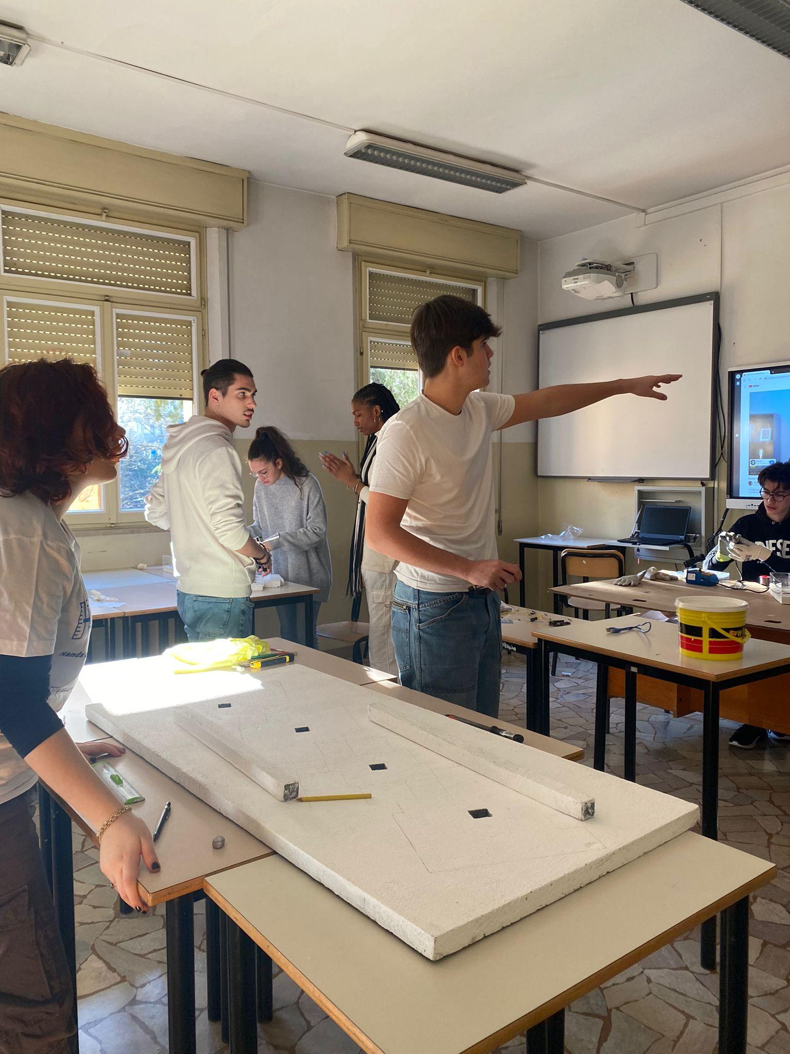 Interactive School Model 5 Steps Instructables - Best Sunset Wallpapers in HD