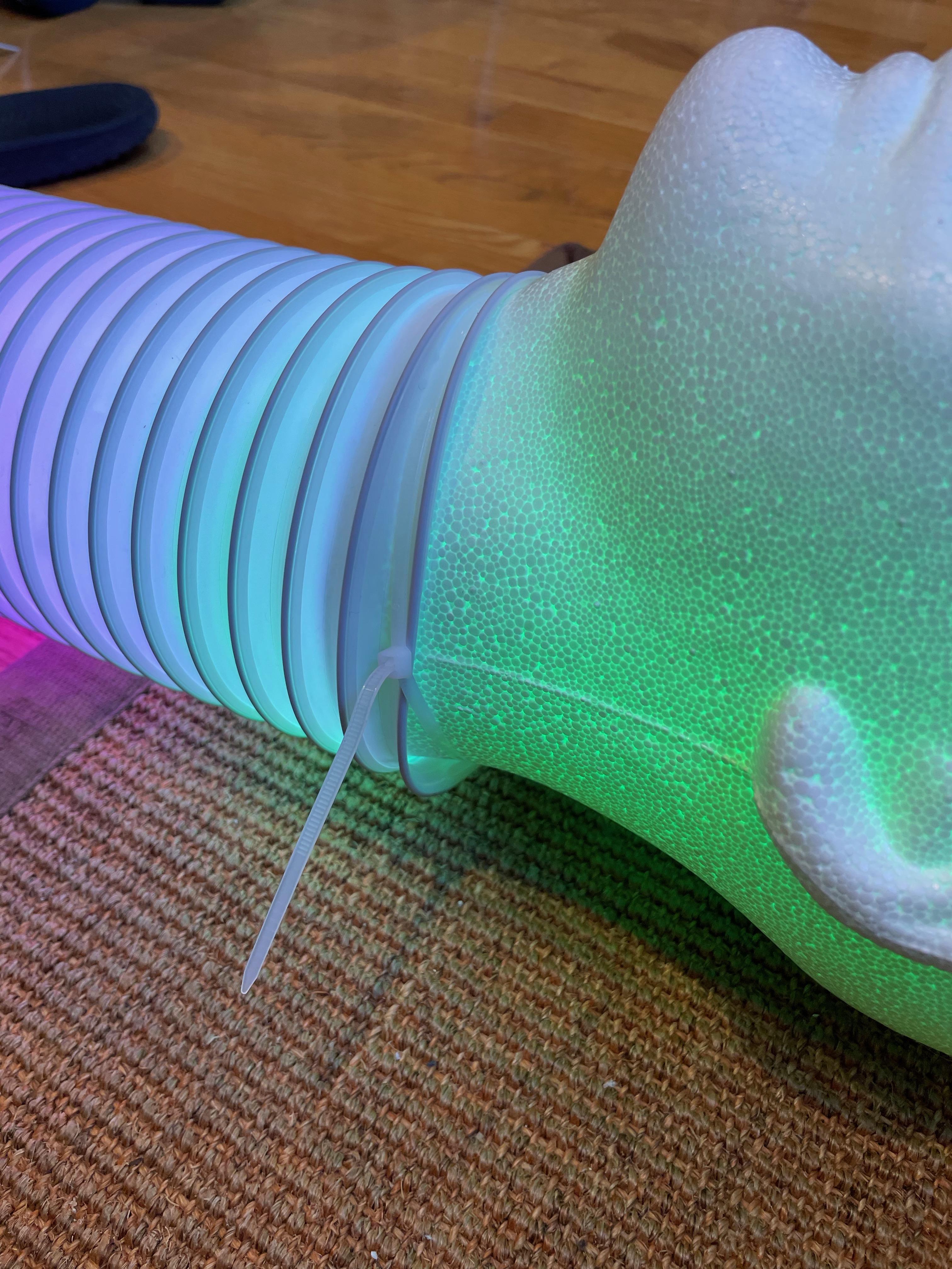 Installation Headlamp - Elegant City Background - High Resolution