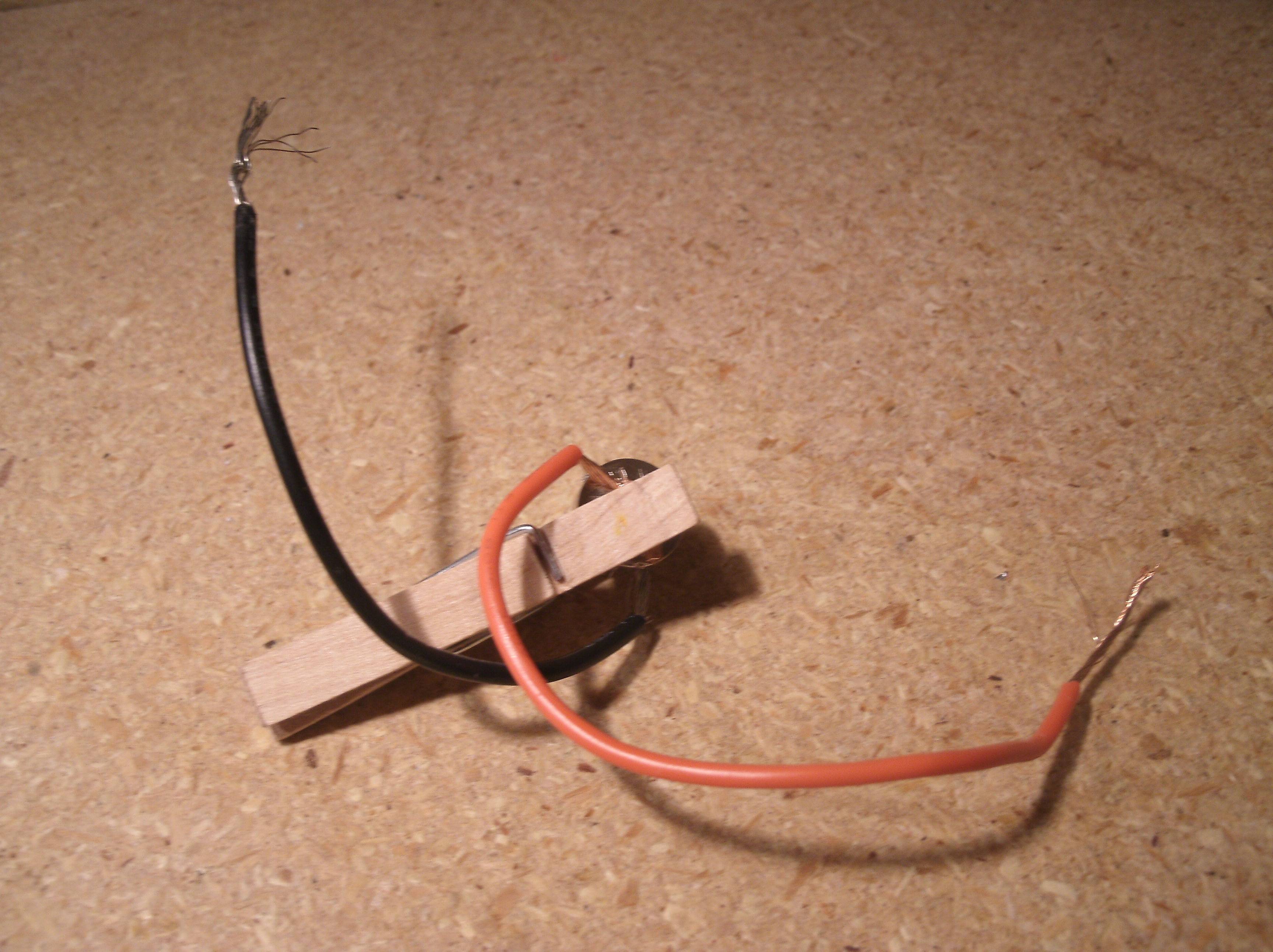 Battery Holder 3 Steps Instructables - Gradient Photo Collection - HD Quality