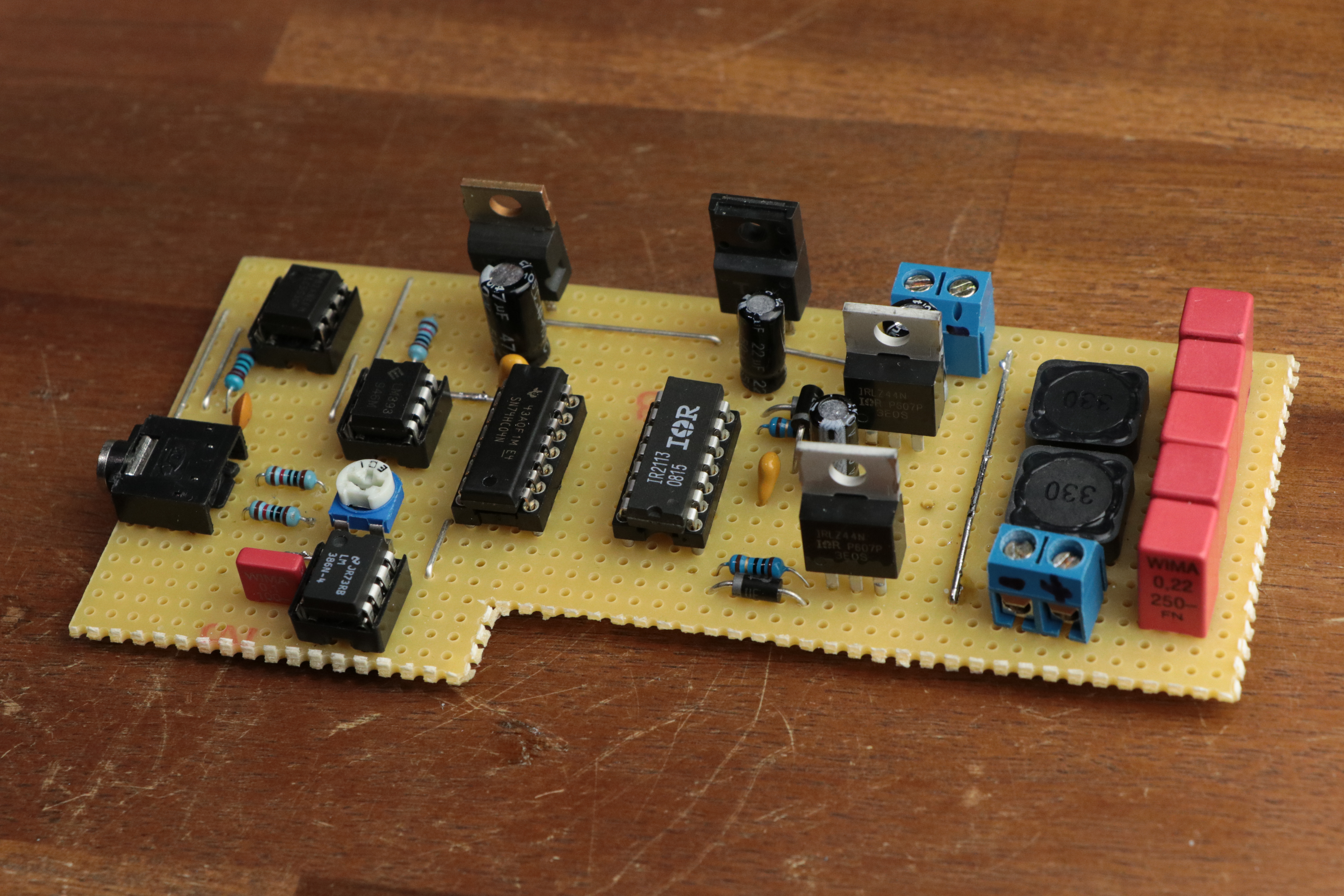 Diy Class D Amplifier Schematic Diy Class D Audio Amplifier - Retina Geometric Patterns for Desktop