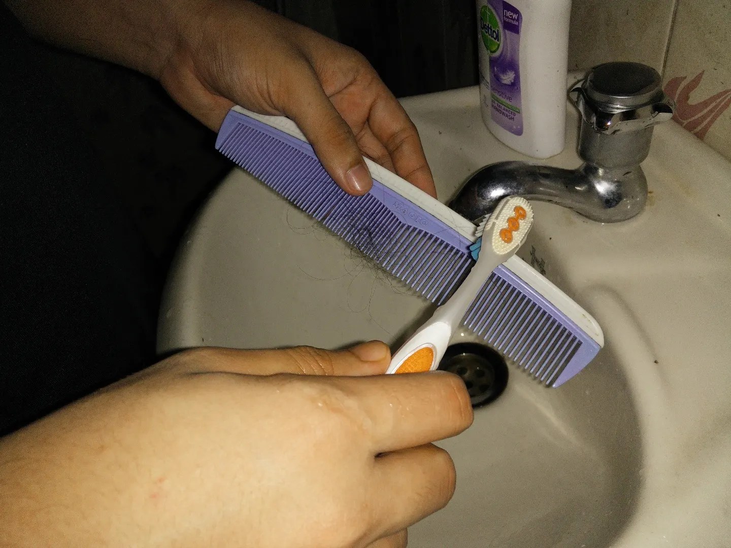 Toothbrush Hacks 4 Steps Instructables