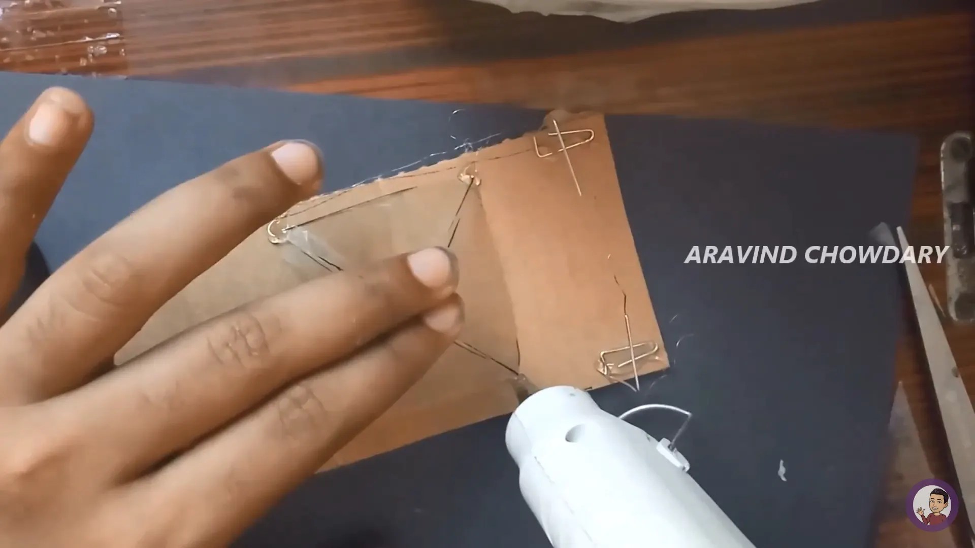 Diy 3d Hologram Projector Simple And Easy 11 Steps Instructables