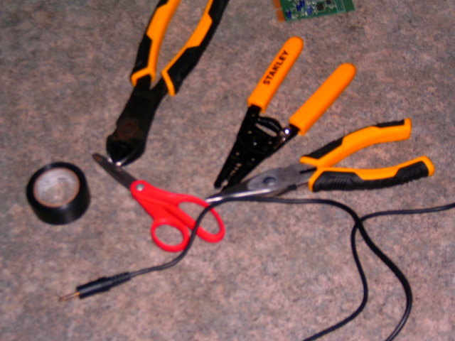 Diy Audio Splitter 3 Steps Instructables - Ultra HD City Image - Full HD