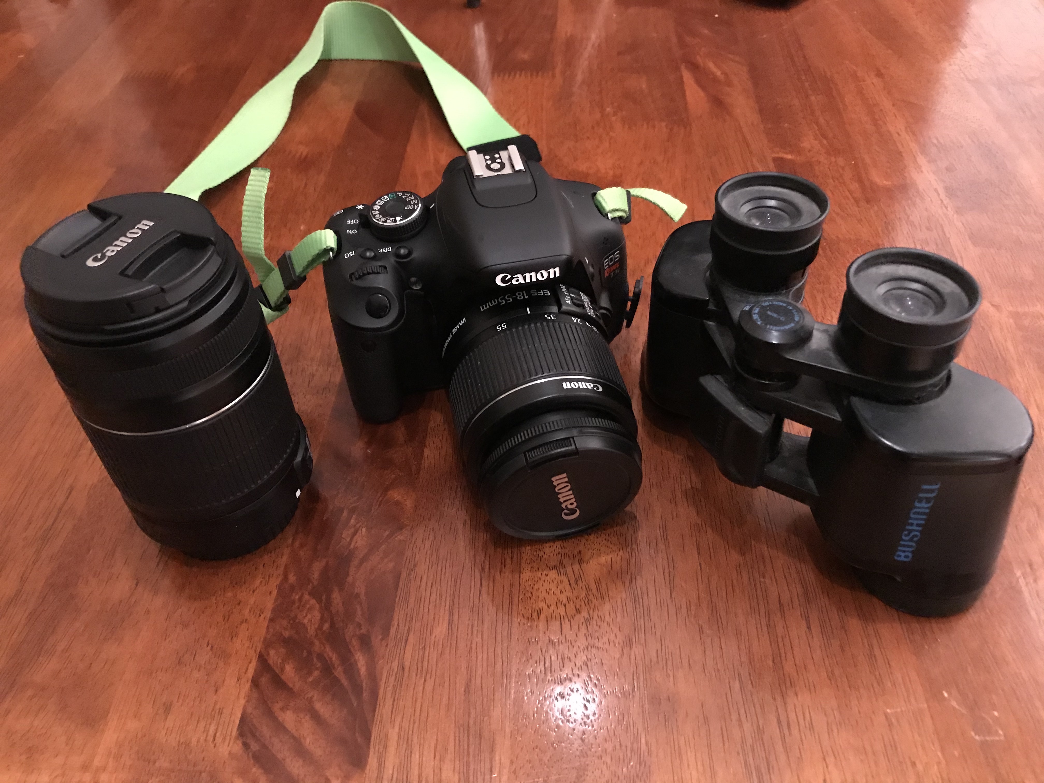 Photographing Comets - High Resolution Light Designs for Desktop