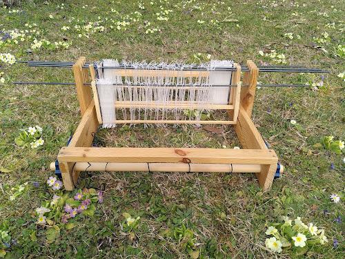 Weaving Loom Diy 5 Steps Instructables - Ocean Illustrations - Modern Mobile Collection
