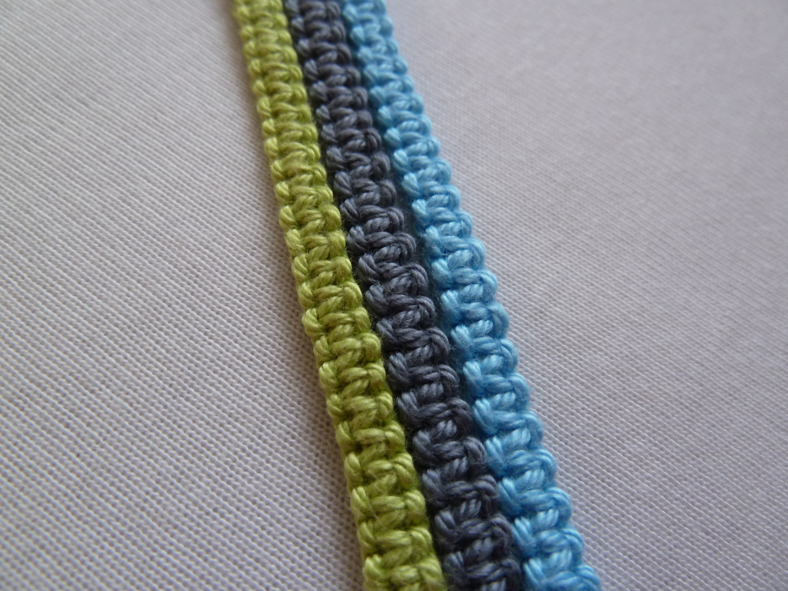 Macrame Basic Two Bracelet Designs Using Four Strand Braid Cord - Vintage Patterns - Classic HD Collection