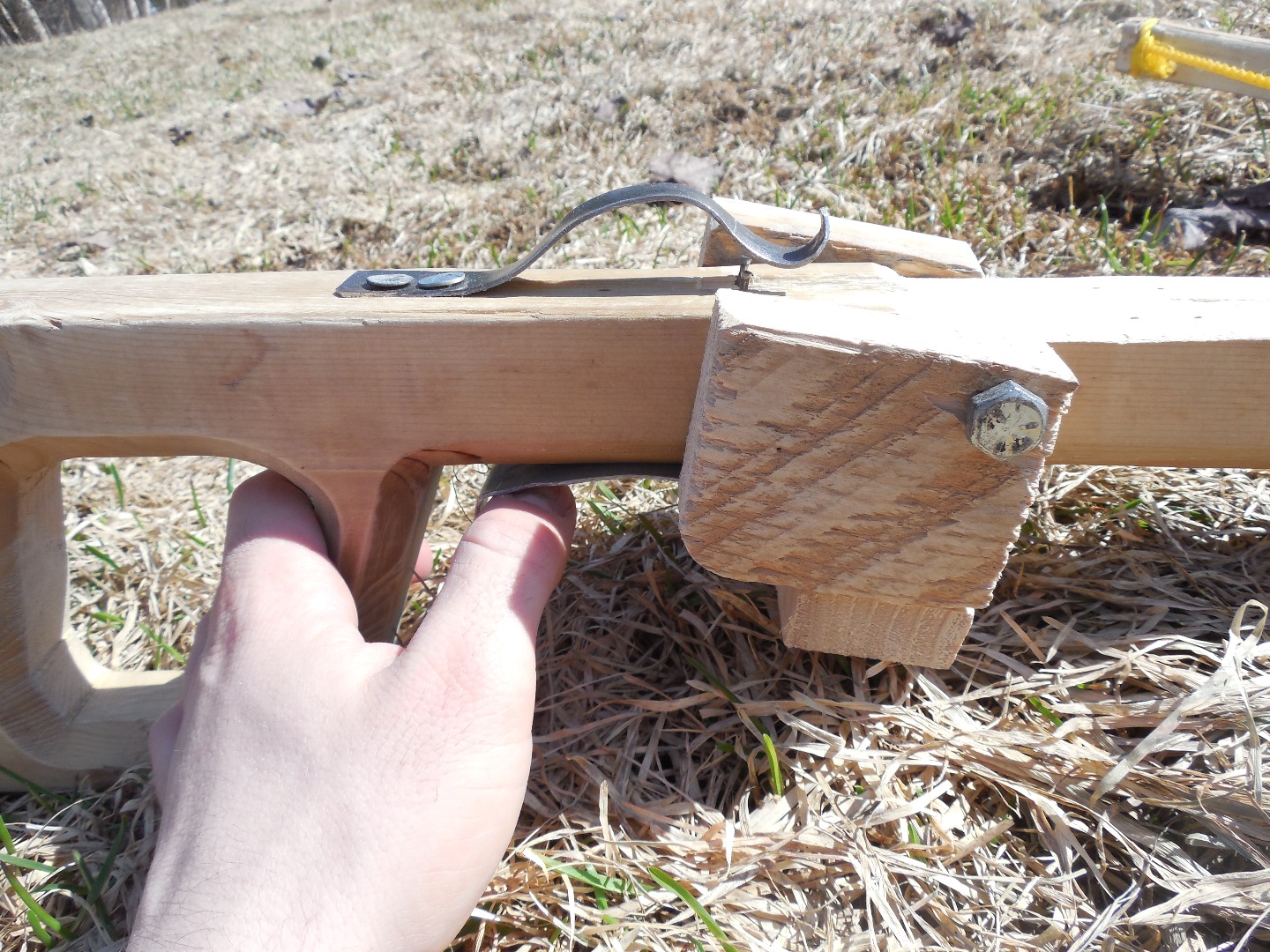 Simple Crossbow Trigger Mechanism Youtube - Stunning Vintage Photo - Mobile