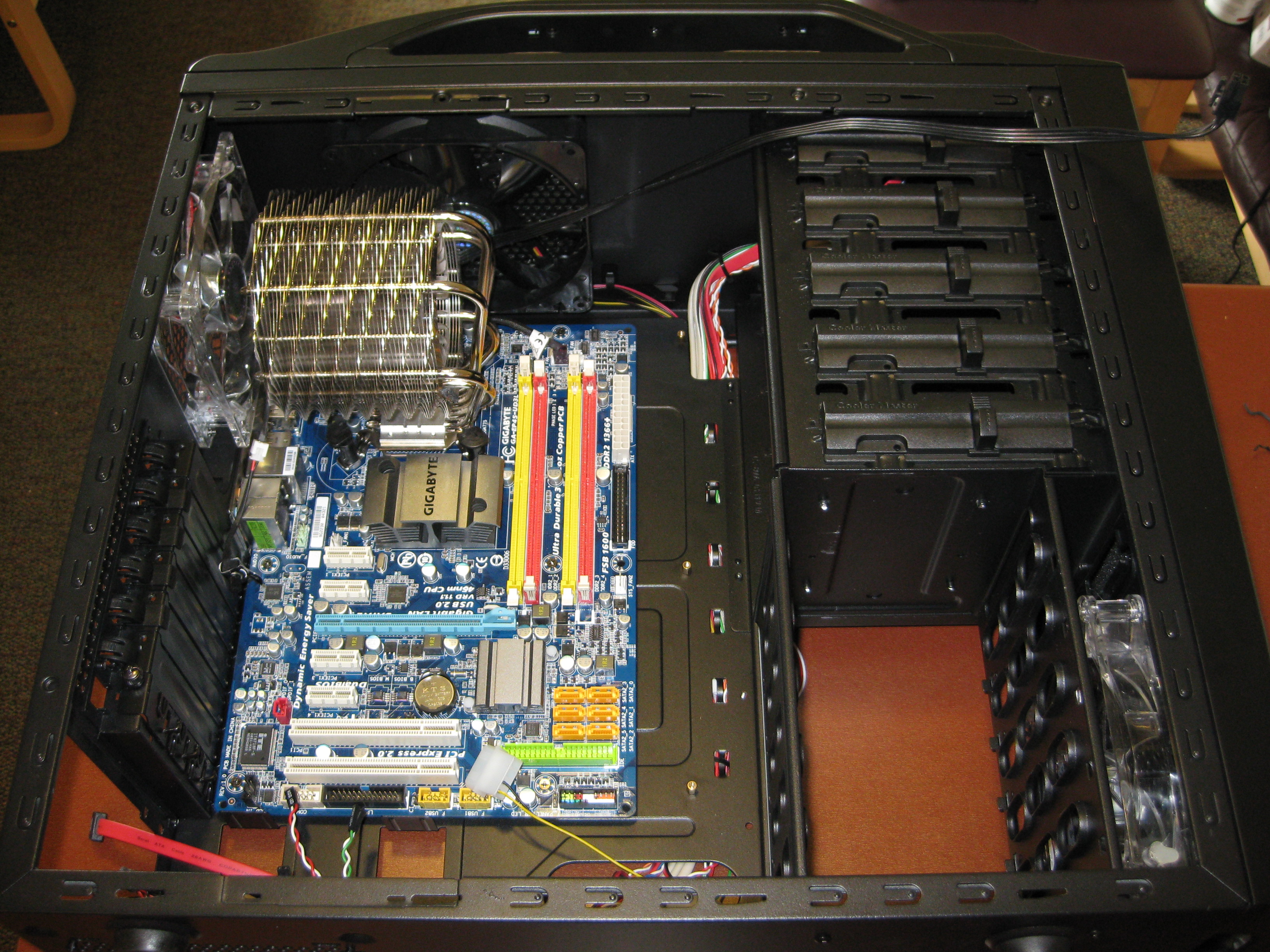 Computer Assembling Assembling Pc In Dehradun - Classic 4K Mountain Photos | Free Download