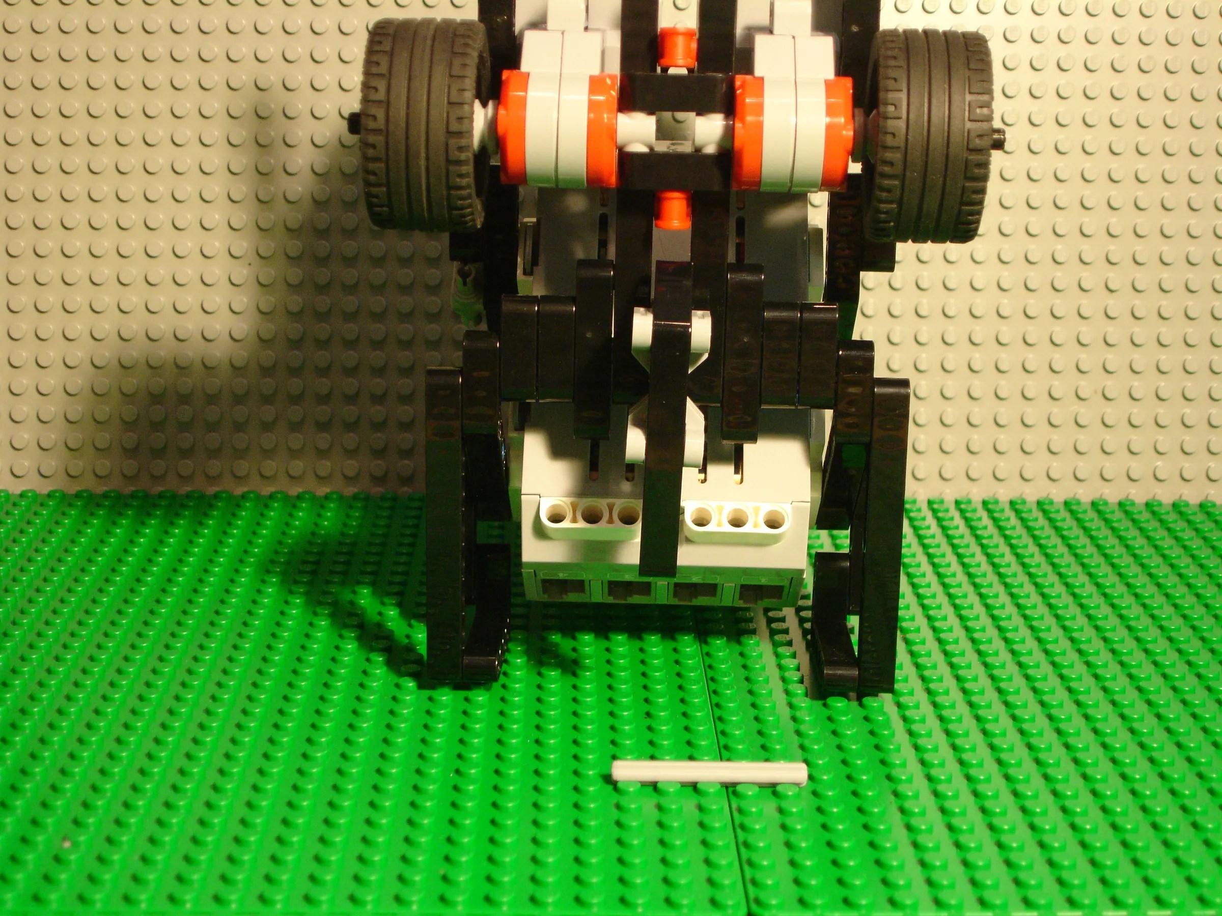 Build A Simple Lego Starter Robot 7 Steps Instructables