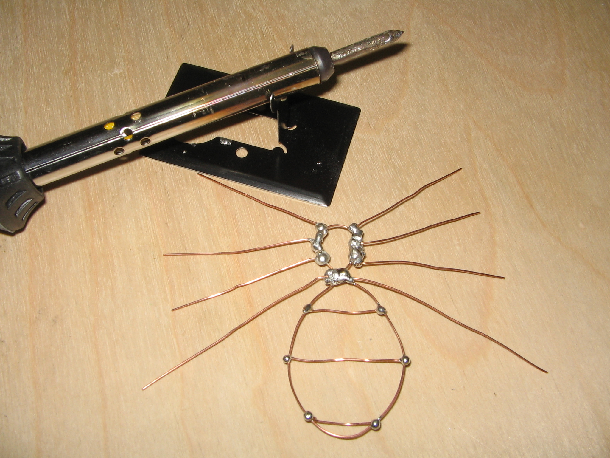 Cool Design R Spiders - Premium Ultra HD Abstract Backgrounds | Free Download