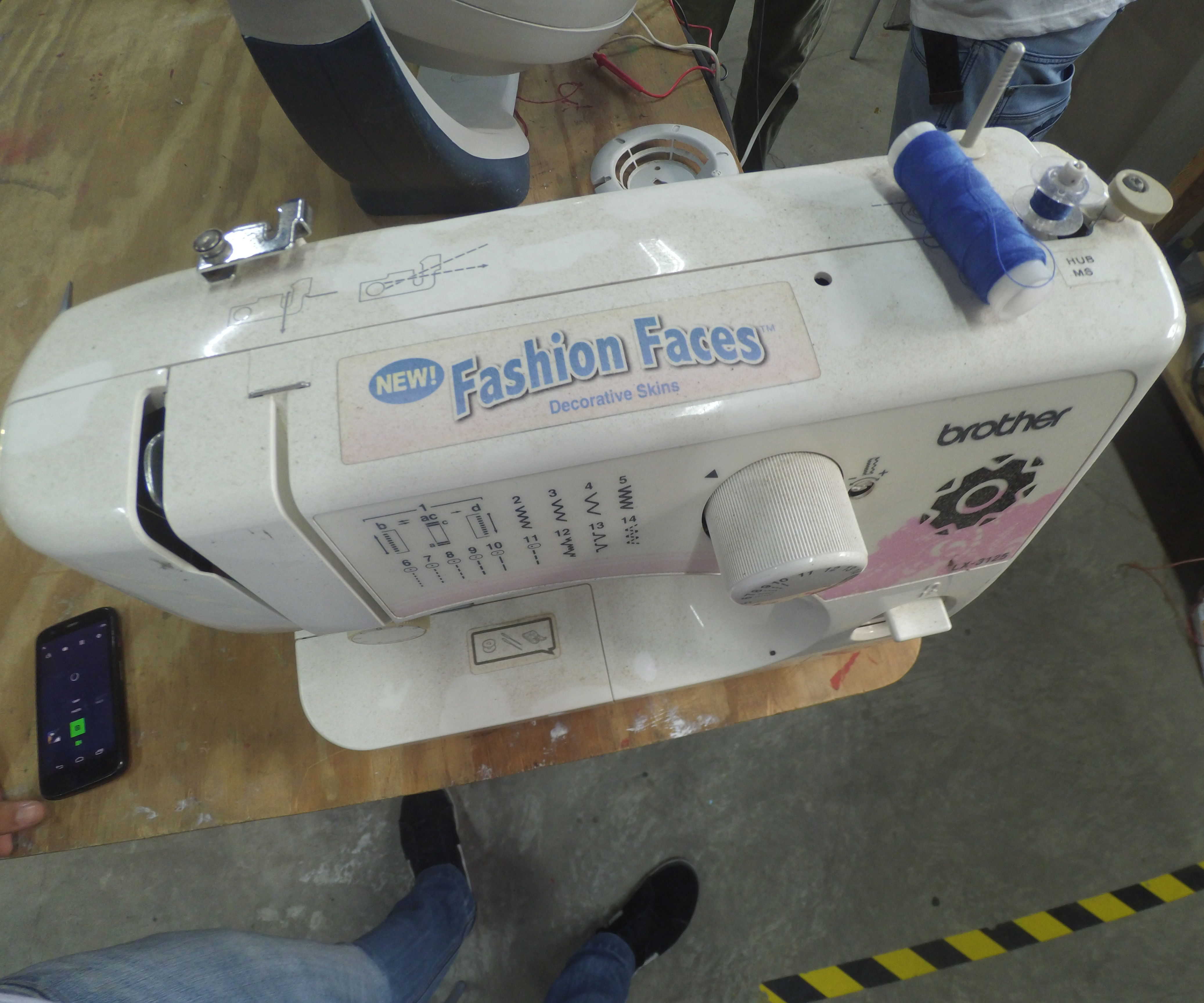 How To String The Thread 4 Steps Instructables - Premium Colorful Art Gallery - High Resolution