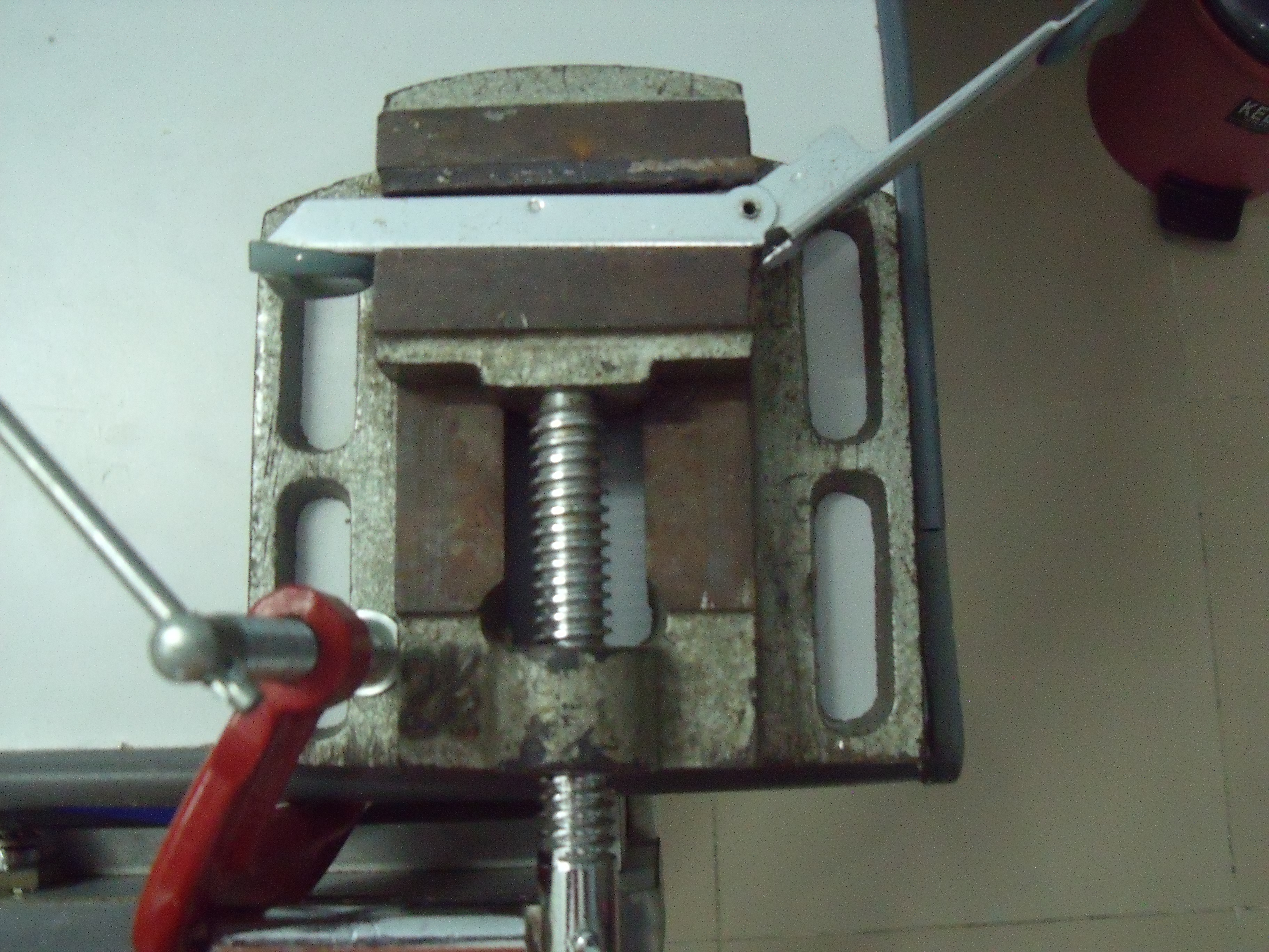 Diy Vertical Stapler 4 Steps Instructables - Light Wallpapers - Gorgeous Full HD Collection