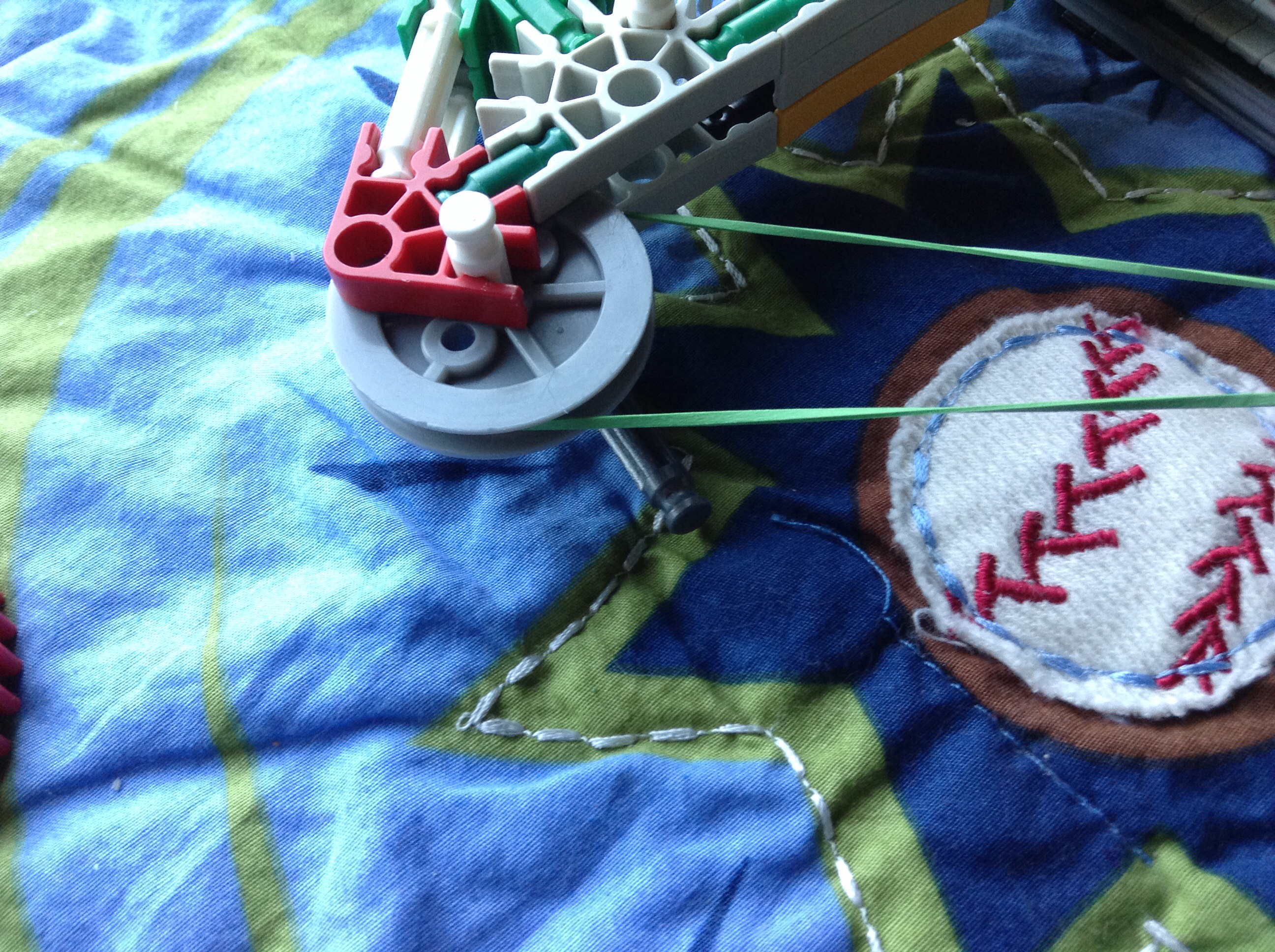 Knex Bow Instructables - Stunning Abstract Photo - Mobile