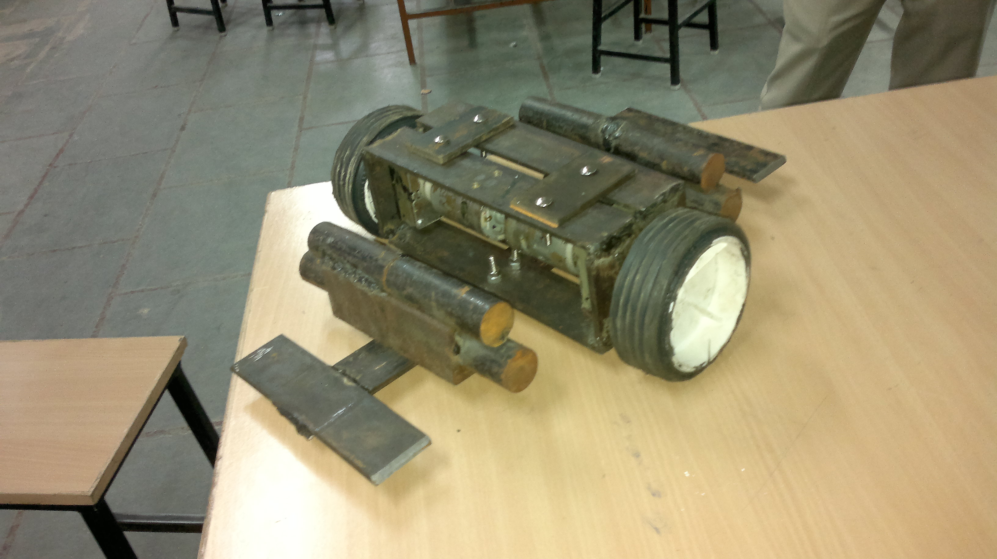 Robowar Robot 3 Steps Instructables - HD Dark Pictures for Desktop