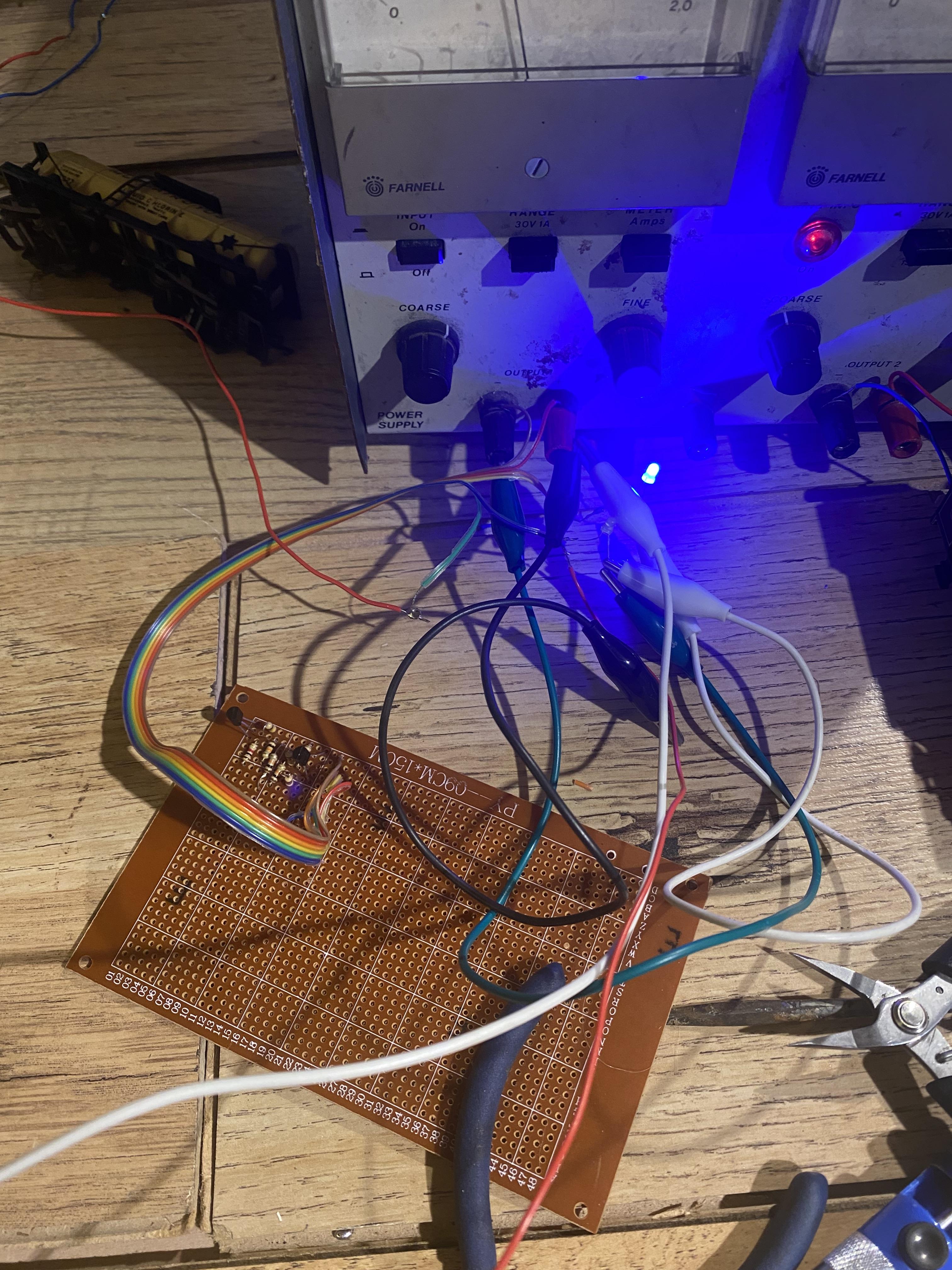 Flip Flop Circuit Transistor Transistor Sr Latch Circuit 3 Steps Instructables - Premium Ocean Background - Mobile