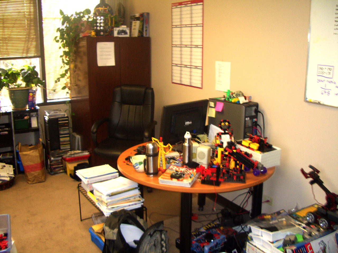 Developer Workspace Instructables - Gorgeous Ultra HD Dark Backgrounds | Free Download