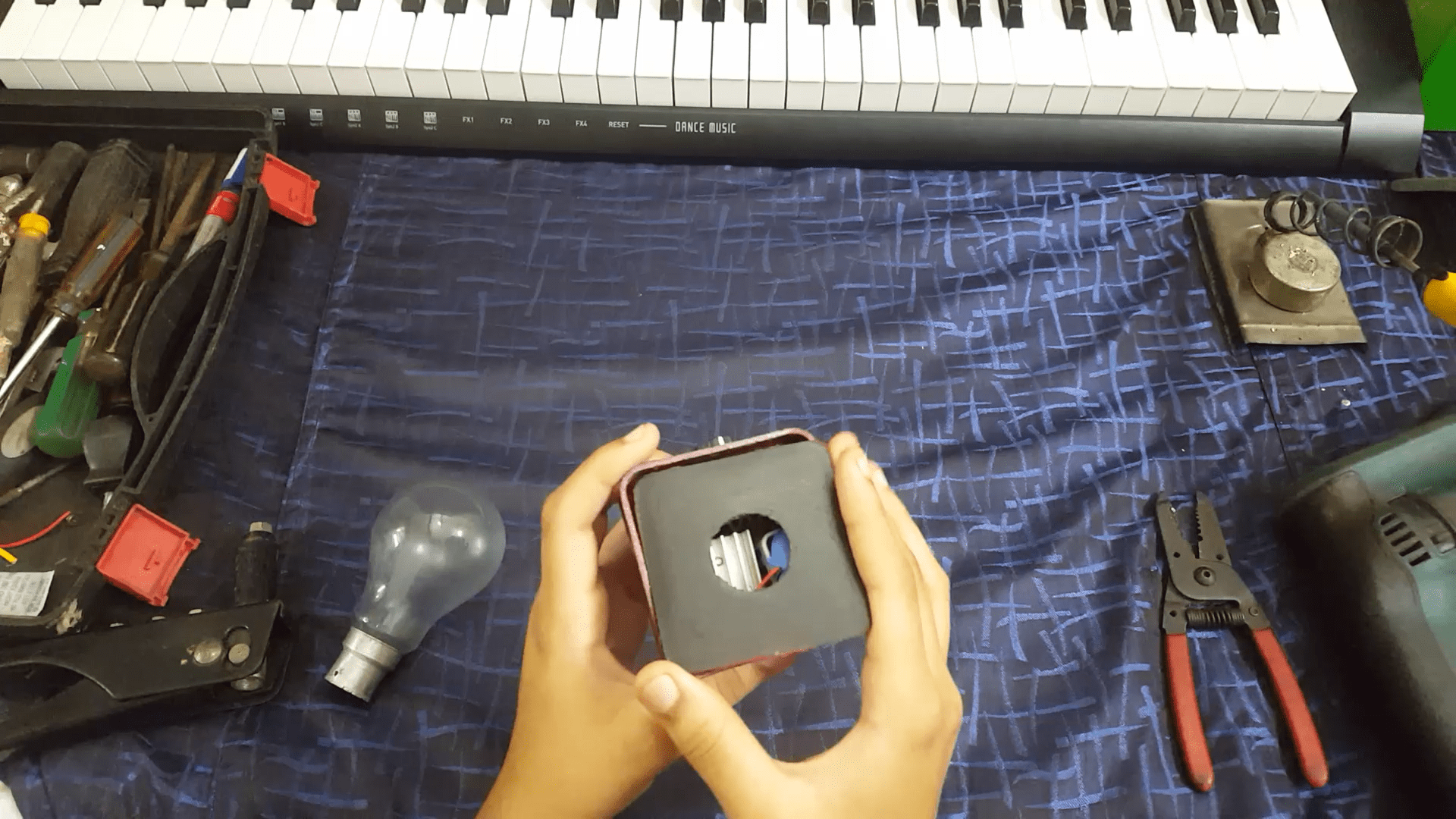 Diy Tornado Machine Instructables - Gradient Wallpapers - Beautiful Desktop Collection