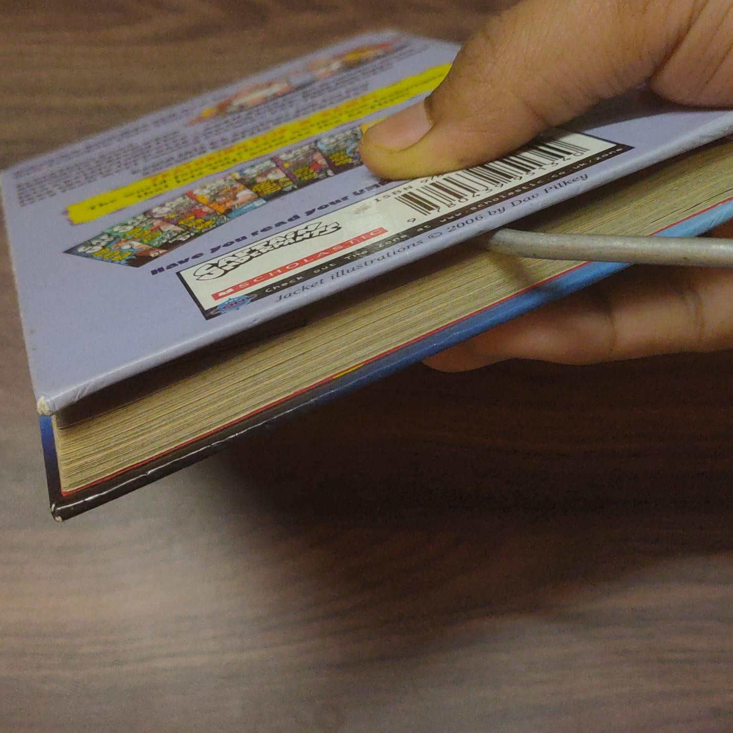 Make diy floating bookshelf for free