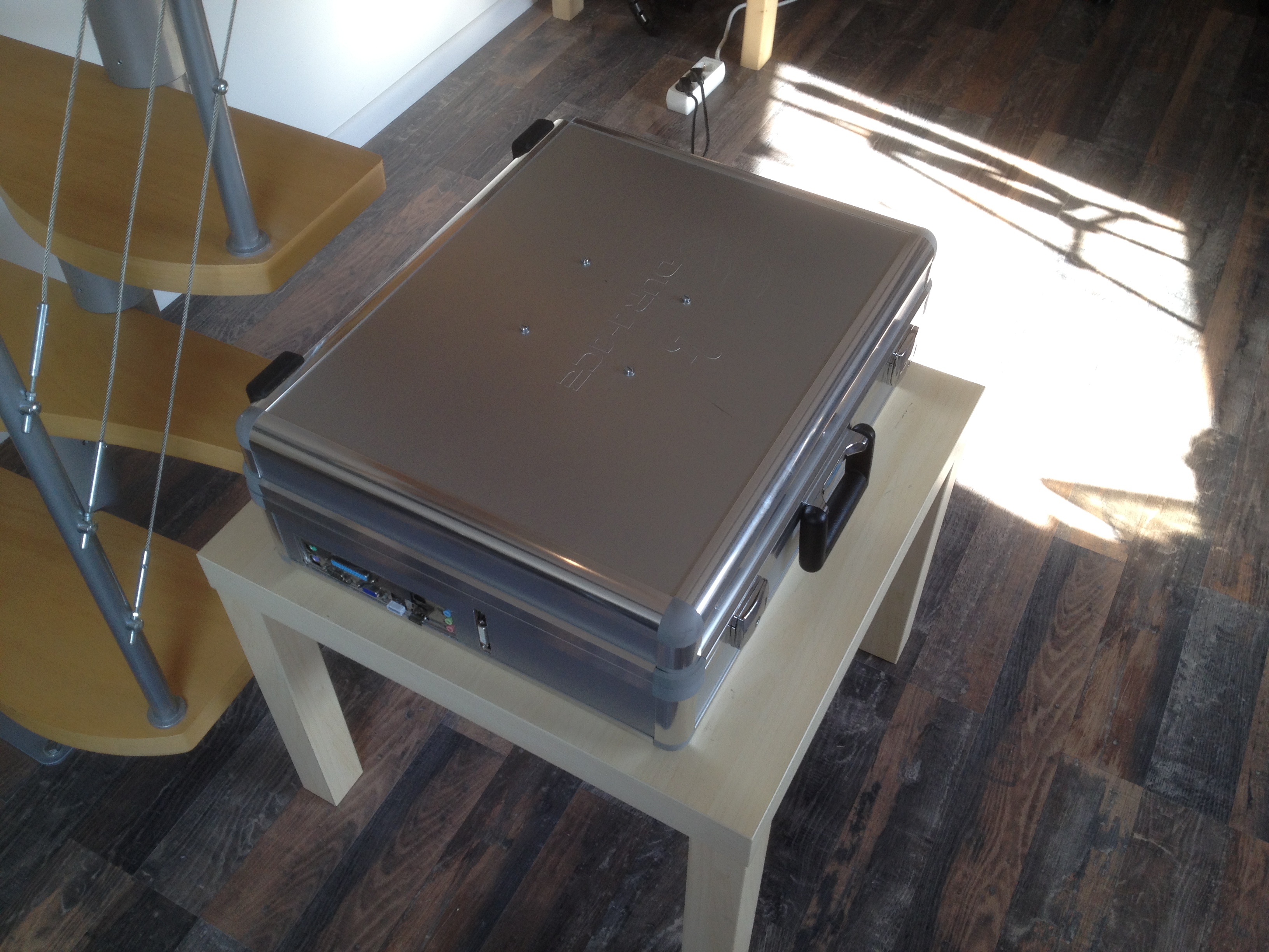 Portable Modular Desktop Computer Pmdc 14 Steps Instructables - Desktop Abstract Images for Desktop