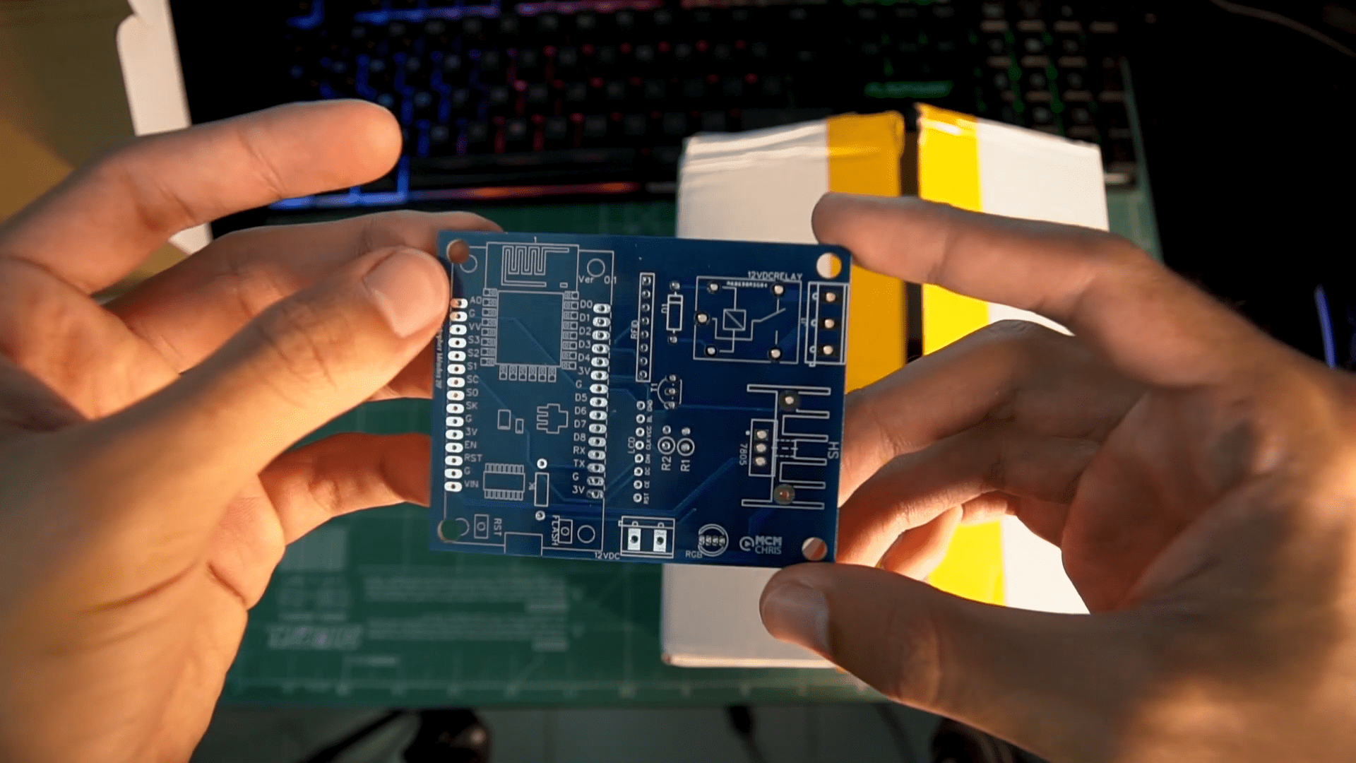 Esp8266 Rfid Door Lock Esp8266 Tutorial - Premium 8K Minimal Backgrounds | Free Download