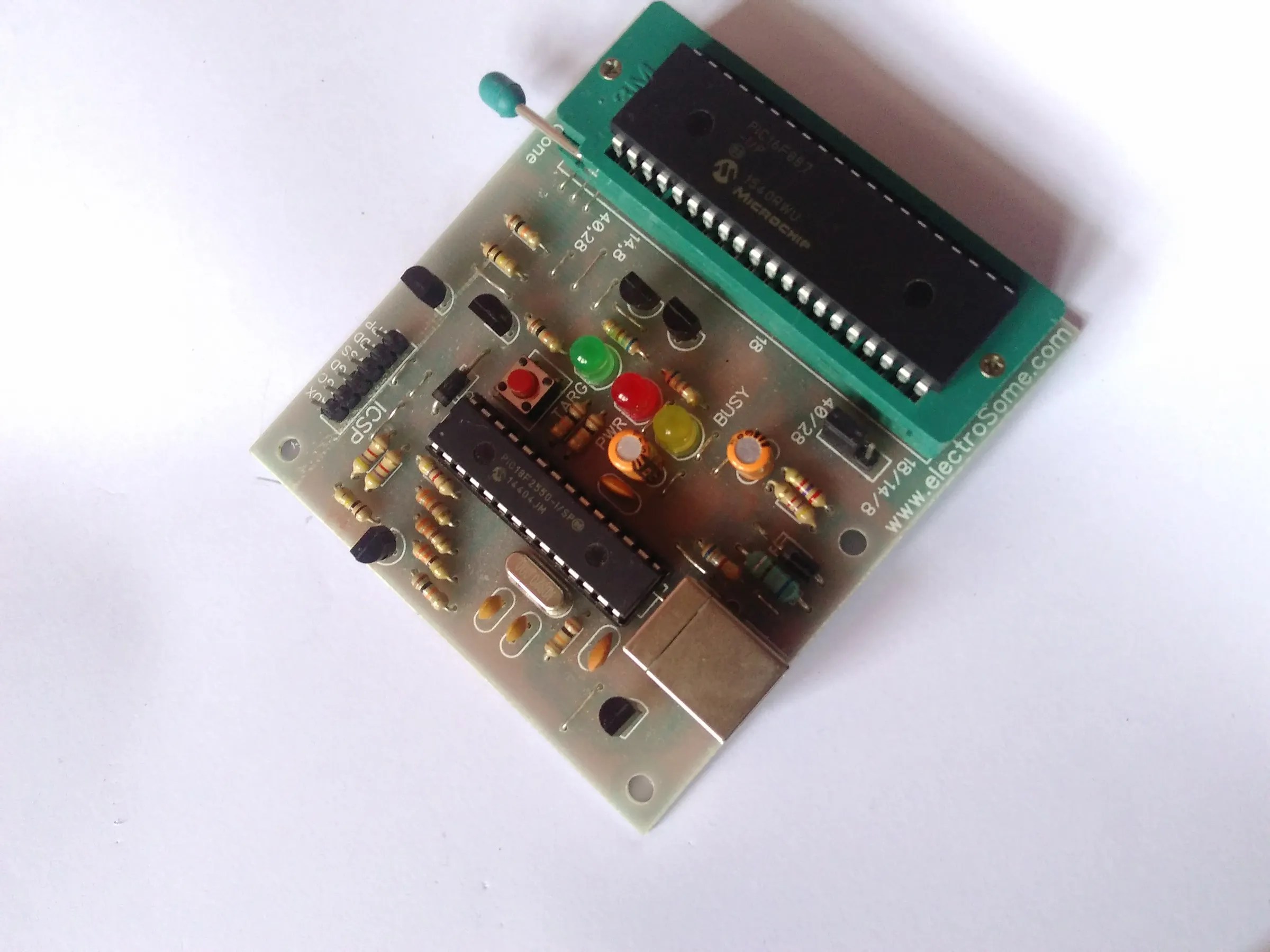 How To Blink An Led Using Pic Microcontroller 7 Steps Instructables