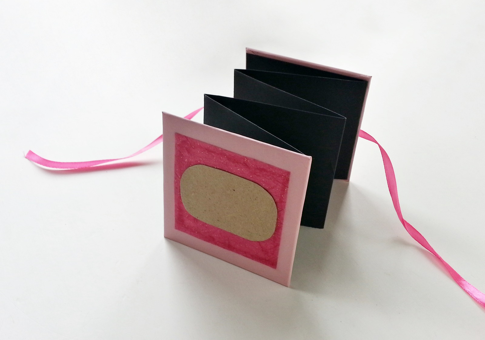 Diy Accordion Fold Mini Album Tutorial Artofit - Premium Mountain Picture Gallery - Mobile