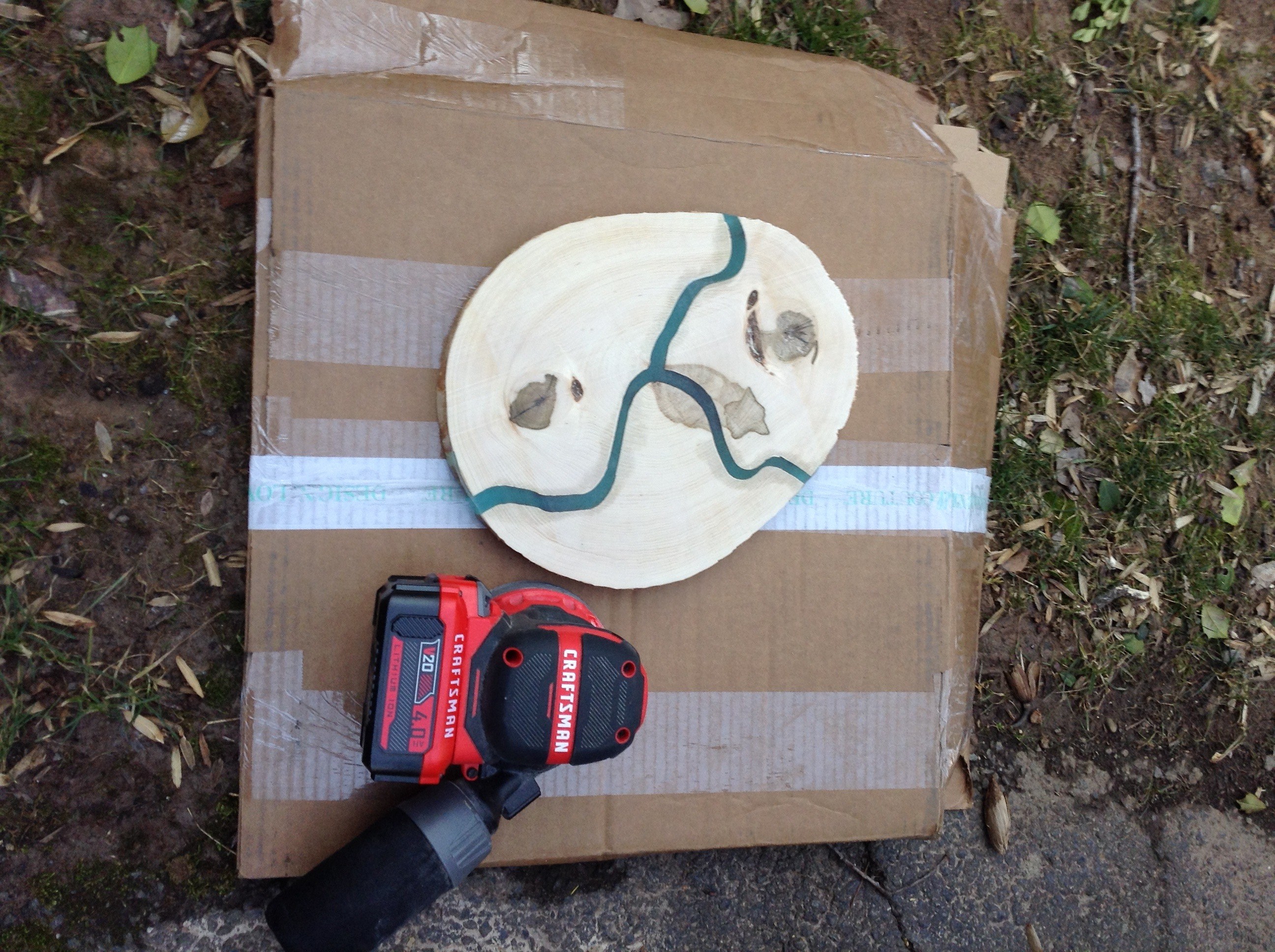 Diy epoxy river table