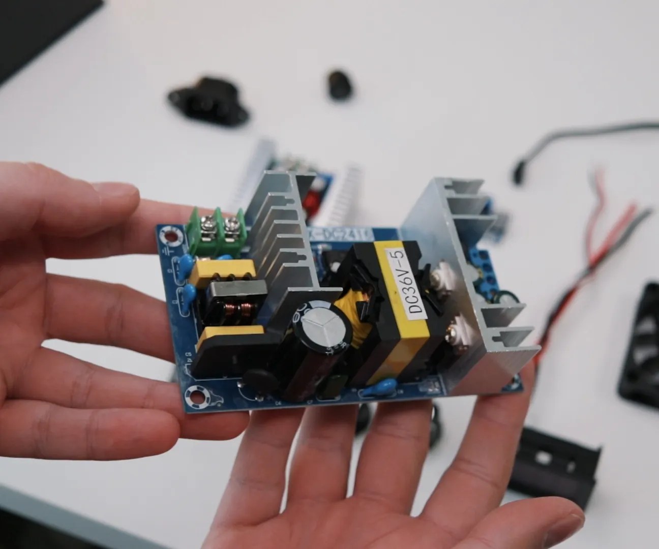 Diy Lab Bench Power Supply Build Tests 16 Steps With Pictures