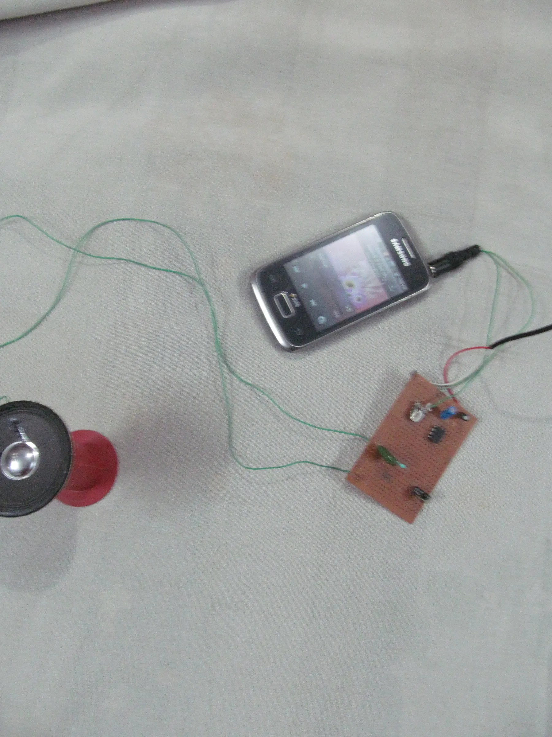 Low Frequency Audio Amplifier Using The Lm386 6 Steps Instructables