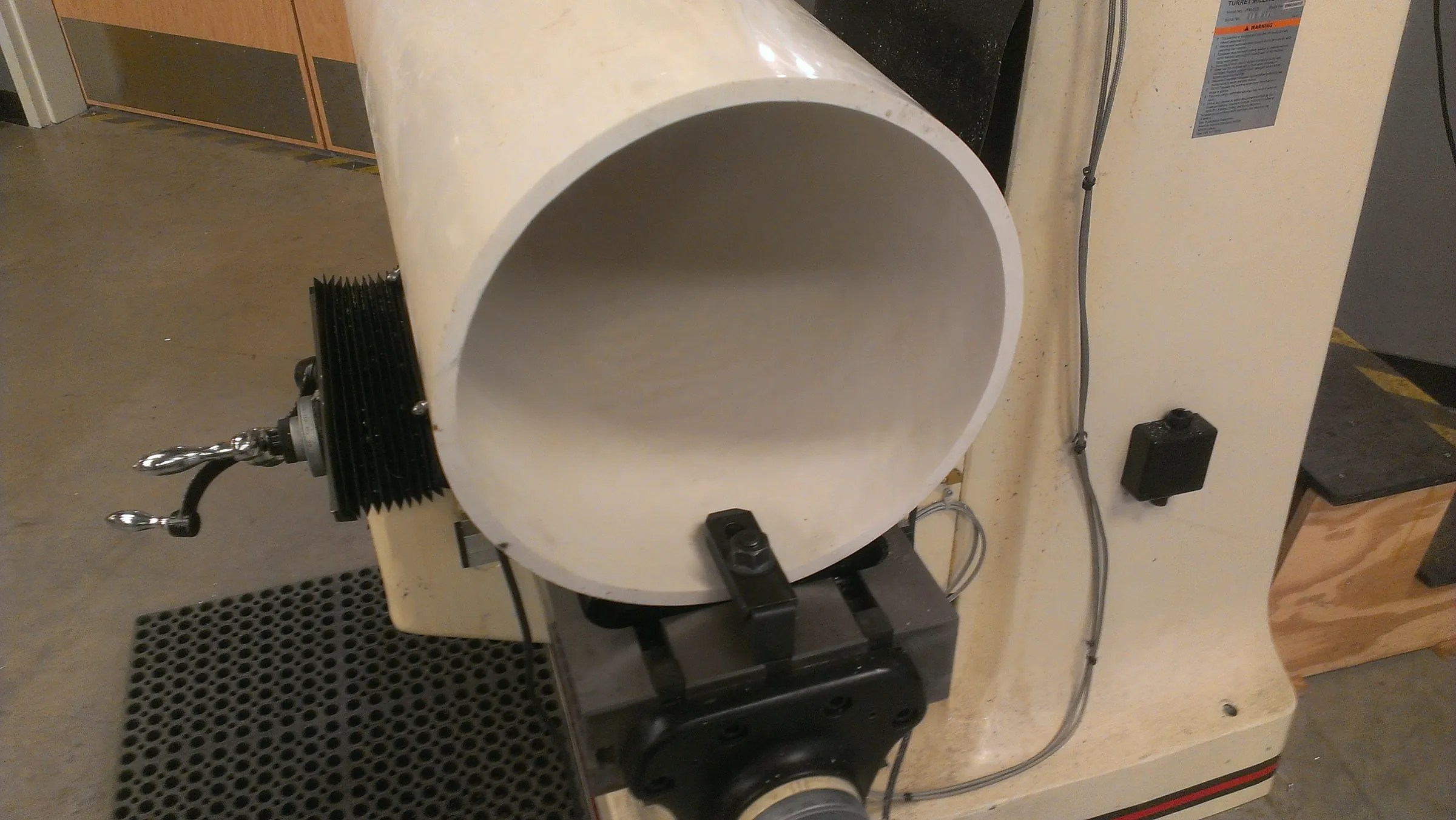 How To Tap A Large Hole In A Big Pvc Pipe 4 Steps Instructables