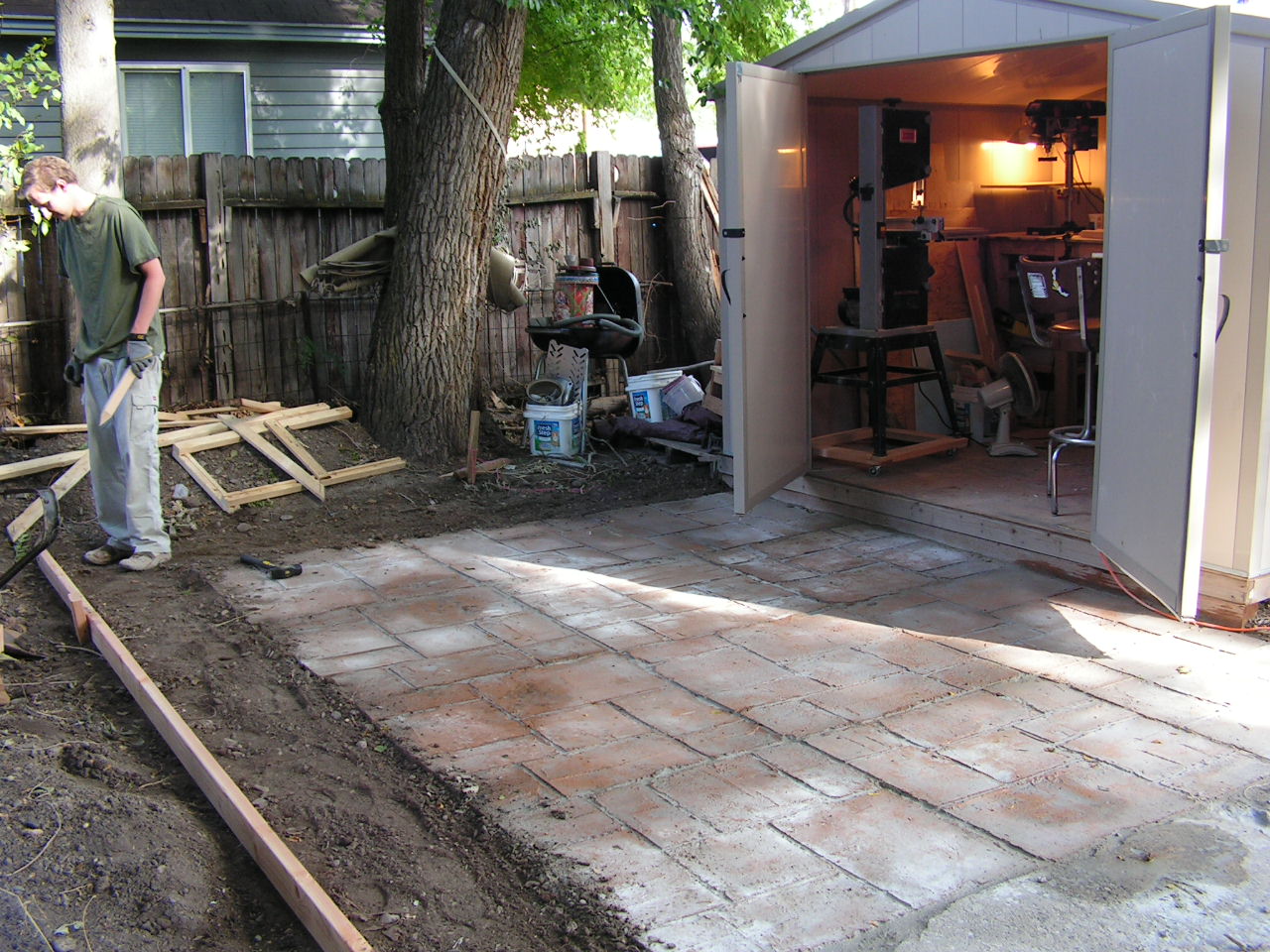 They're also great for people who want to put a limit on the amount of money they spend. How To Make A Nice Cement Patio 4 Steps With Pictures Instructables