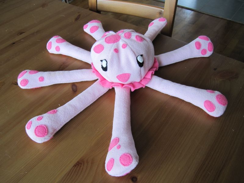 wallpapers Princess Jellyfish Clara Plush clara plushie from princess jellyfish