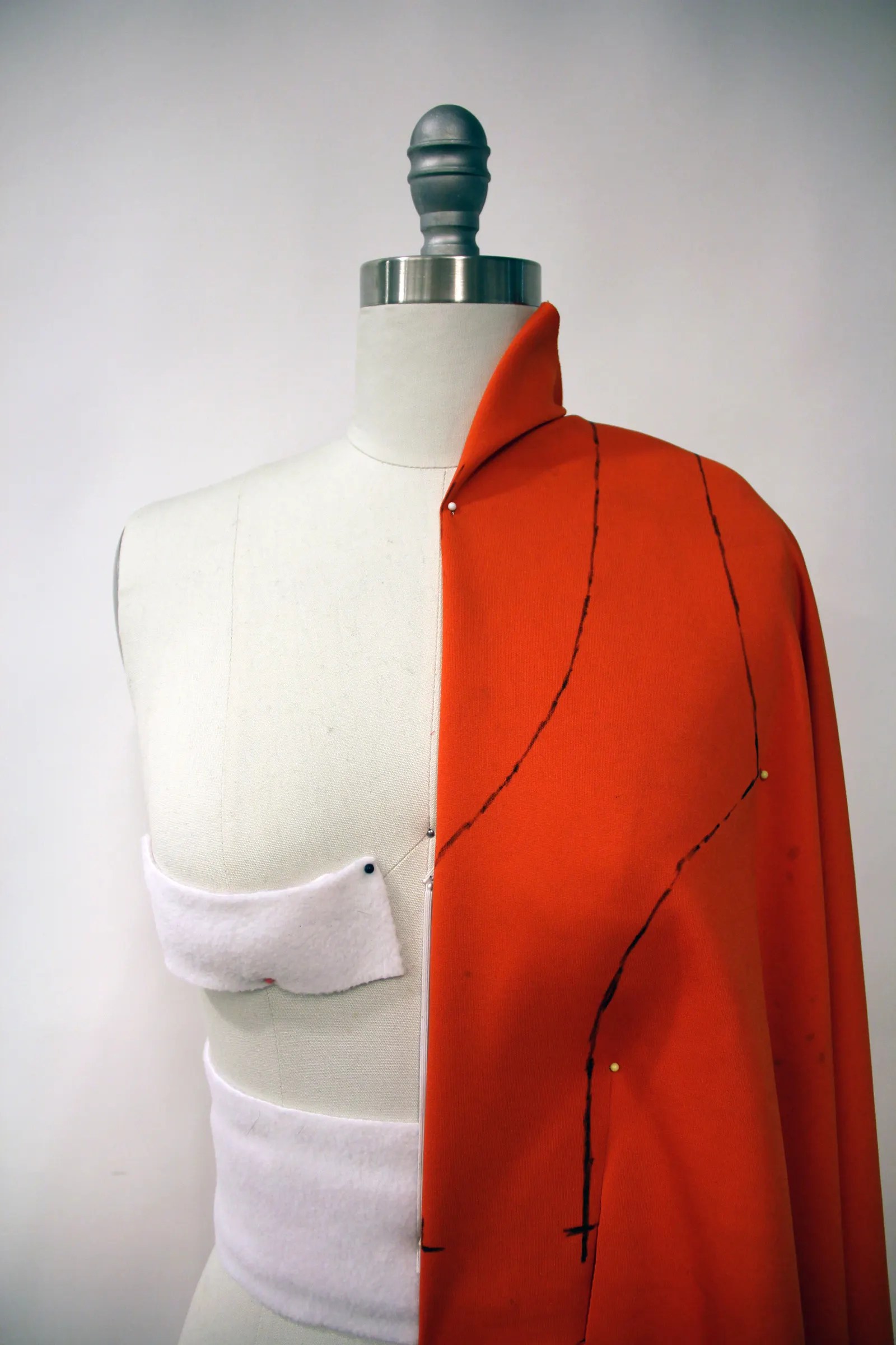 How To Use A Dress Form 8 Steps With Pictures Instructables