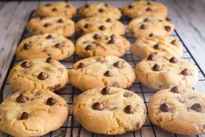 Here is a photo of the one i have here, it lists the sugar content as 29 grams . Easy Chocolate Chip Cookies Fast Easy One Bowl Full Of Chips