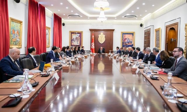 الموافقة على مشاريع أوامر ذات صبغة اقتصادية ومشروع قانون خاص بالكوميسا