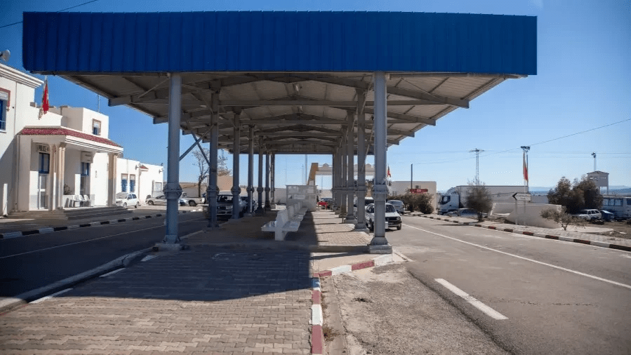 القصرين: تطوّر ملحوظ في مداخيل وحركية المعبر الحدودي ببوشبكة