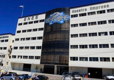 Ministerio Público investiga contratos dentro de la ENEE